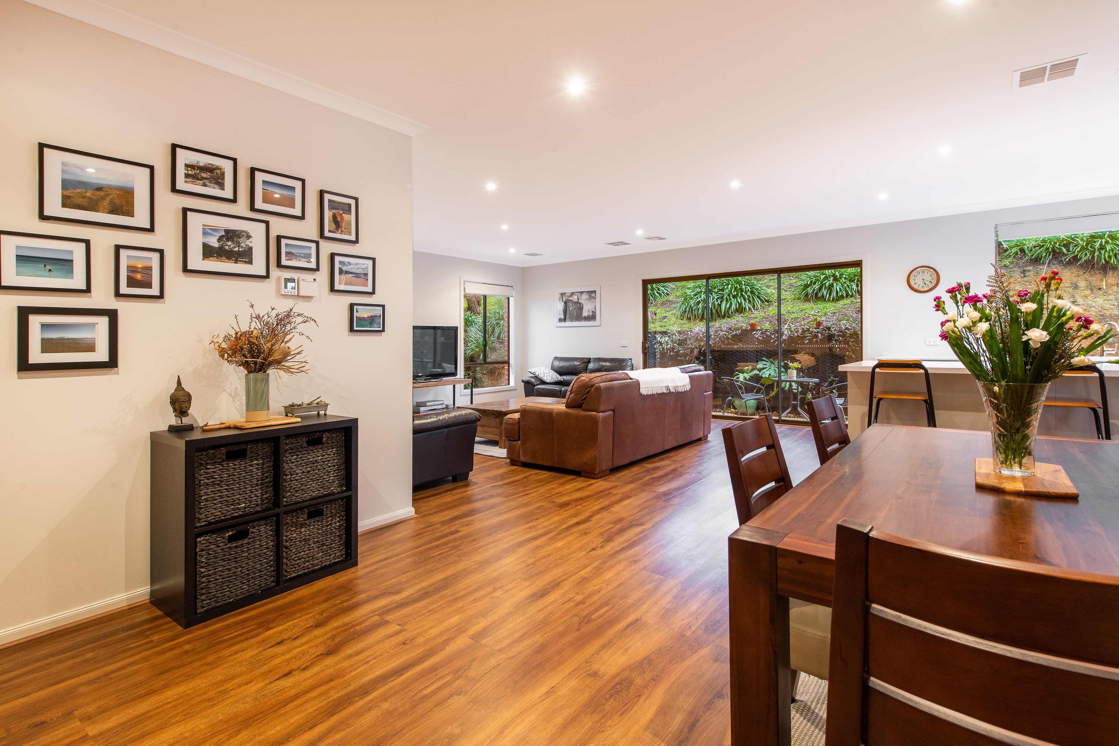 1B Lords Court, Lysterfield VIC 3156, Lysterfield - Thumbnail 2