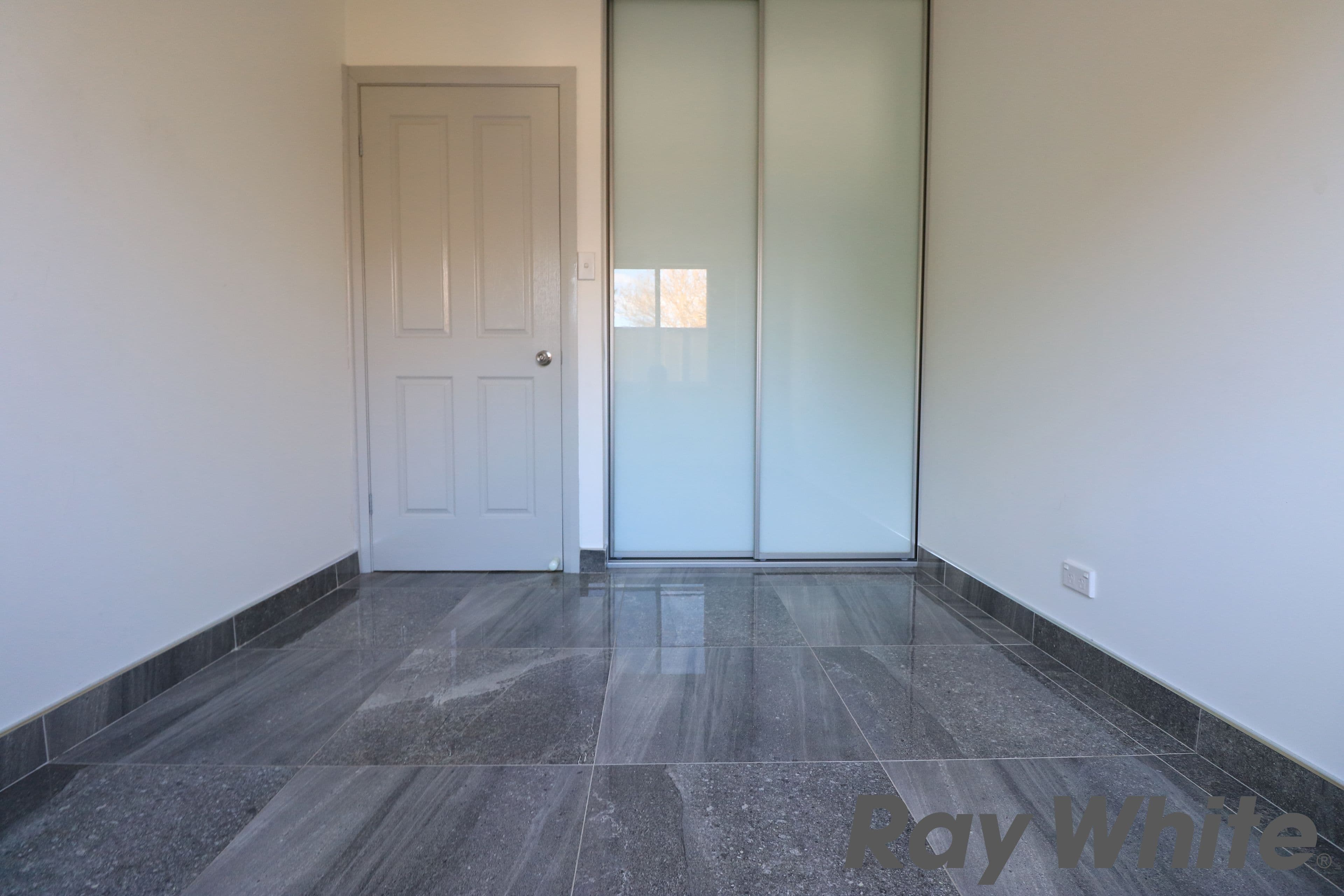 11b Paul Street, Canley Heights NSW 2166, Canley Heights - Thumbnail 6
