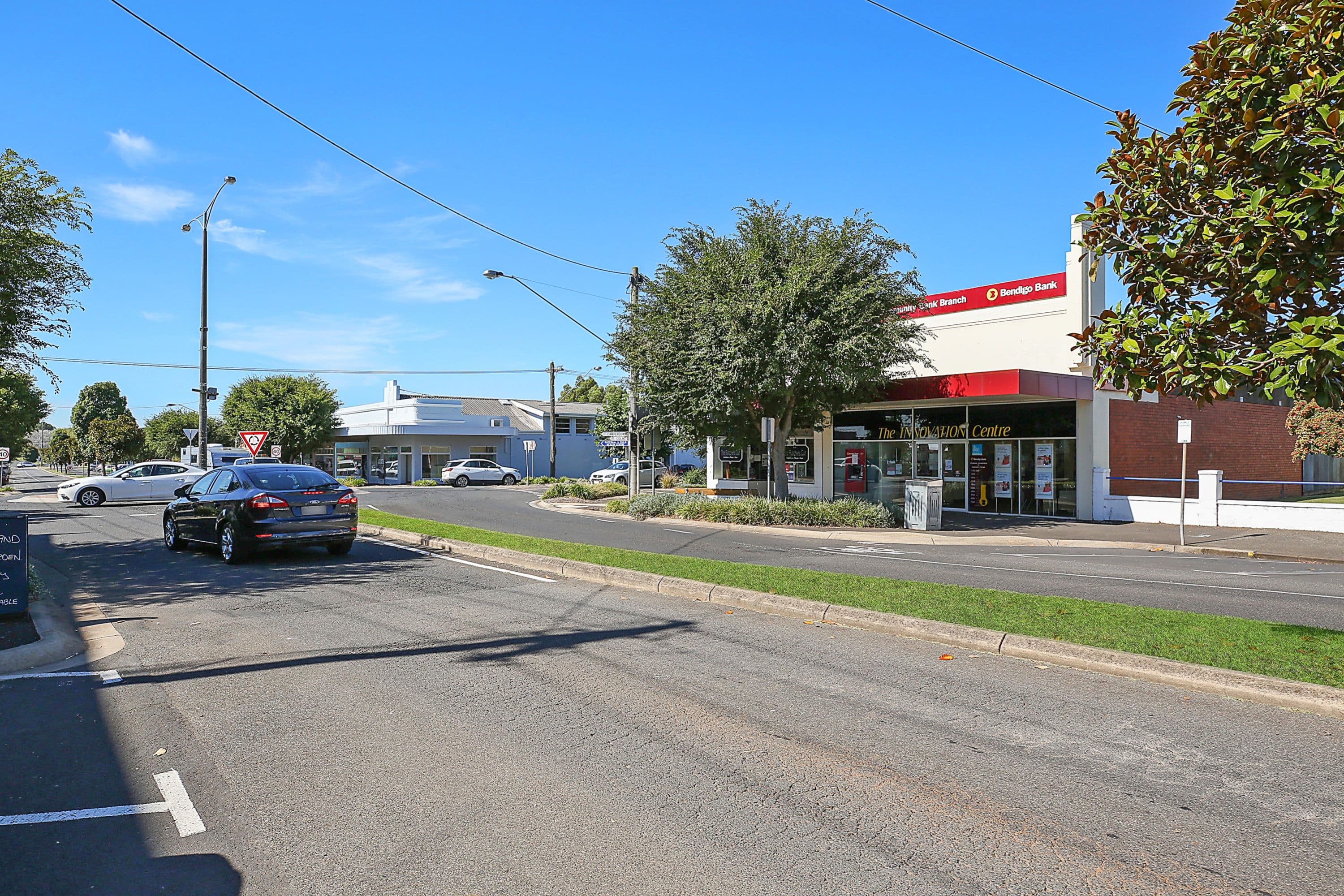 37 Curdie Street, Cobden VIC 3266, Cobden - Thumbnail 5