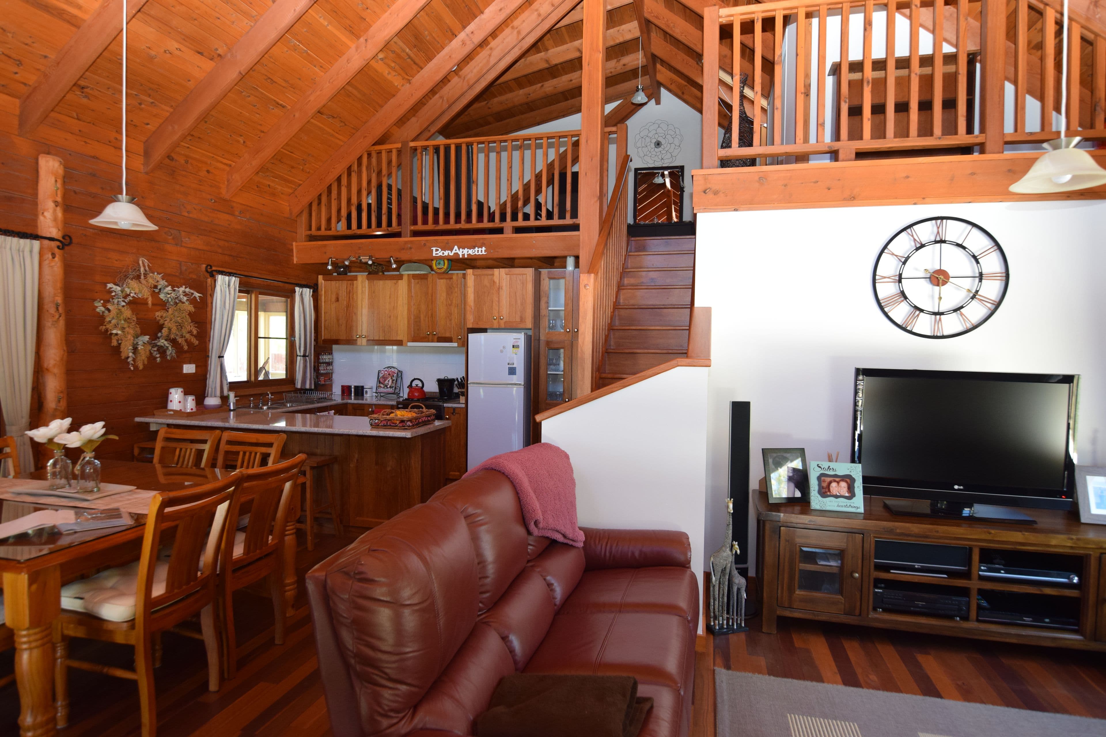 452 Sunnyside Loop Road, Tenterfield NSW 2372, Tenterfield - Thumbnail 2
