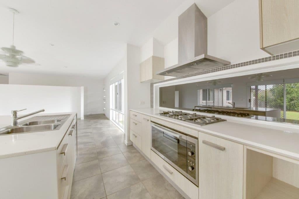3 Isla Court, New Auckland QLD 4680, New Auckland - Thumbnail 5