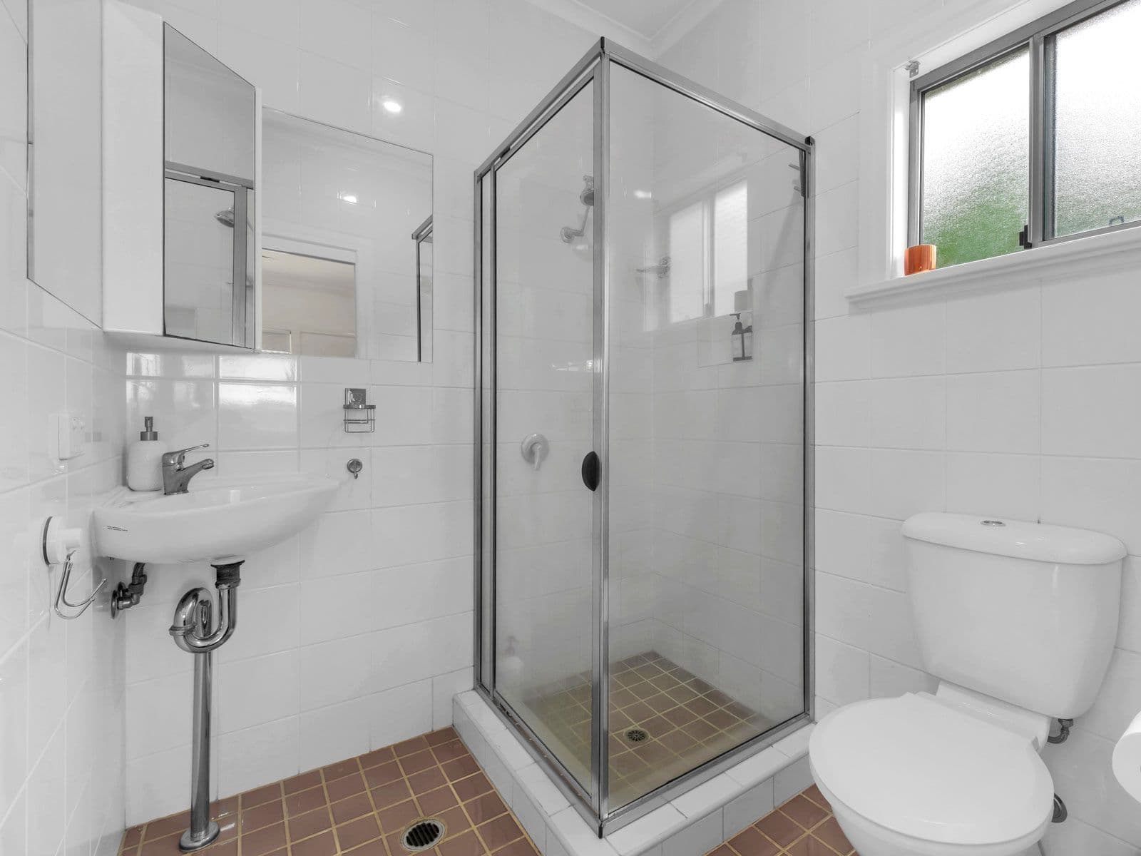 187 Hamilton Road, Wavell Heights QLD 4012, Wavell Heights - Thumbnail 8