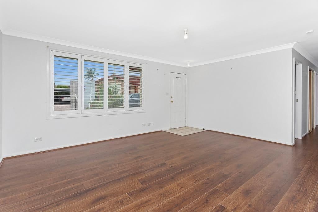 31 Julianne Street, Dapto NSW 2530, Dapto - Thumbnail 2