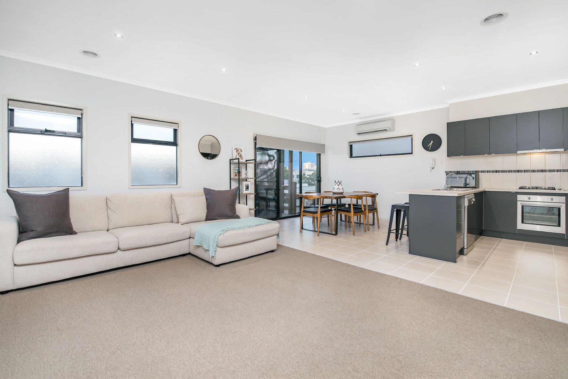 5 Keneally Street, Dandenong VIC 3175, Dandenong - Thumbnail 2