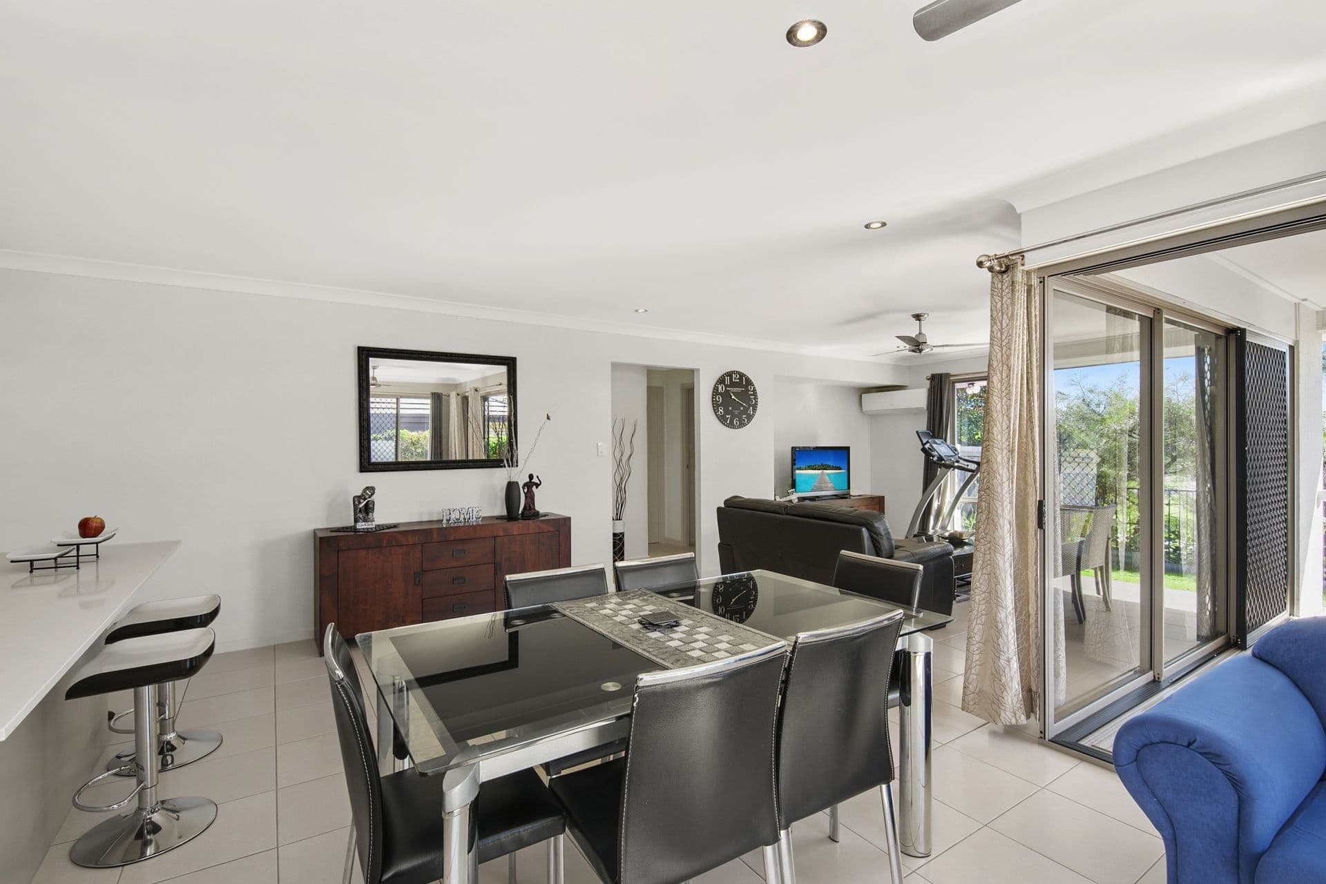 27 Cypress Avenue, Glen Waverley, Glen Waverley - Thumbnail 3