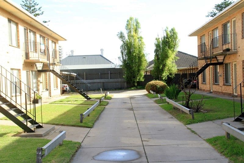 2/2 INVERARITY Place, Glenelg North SA 5045, Glenelg North - Thumbnail 3