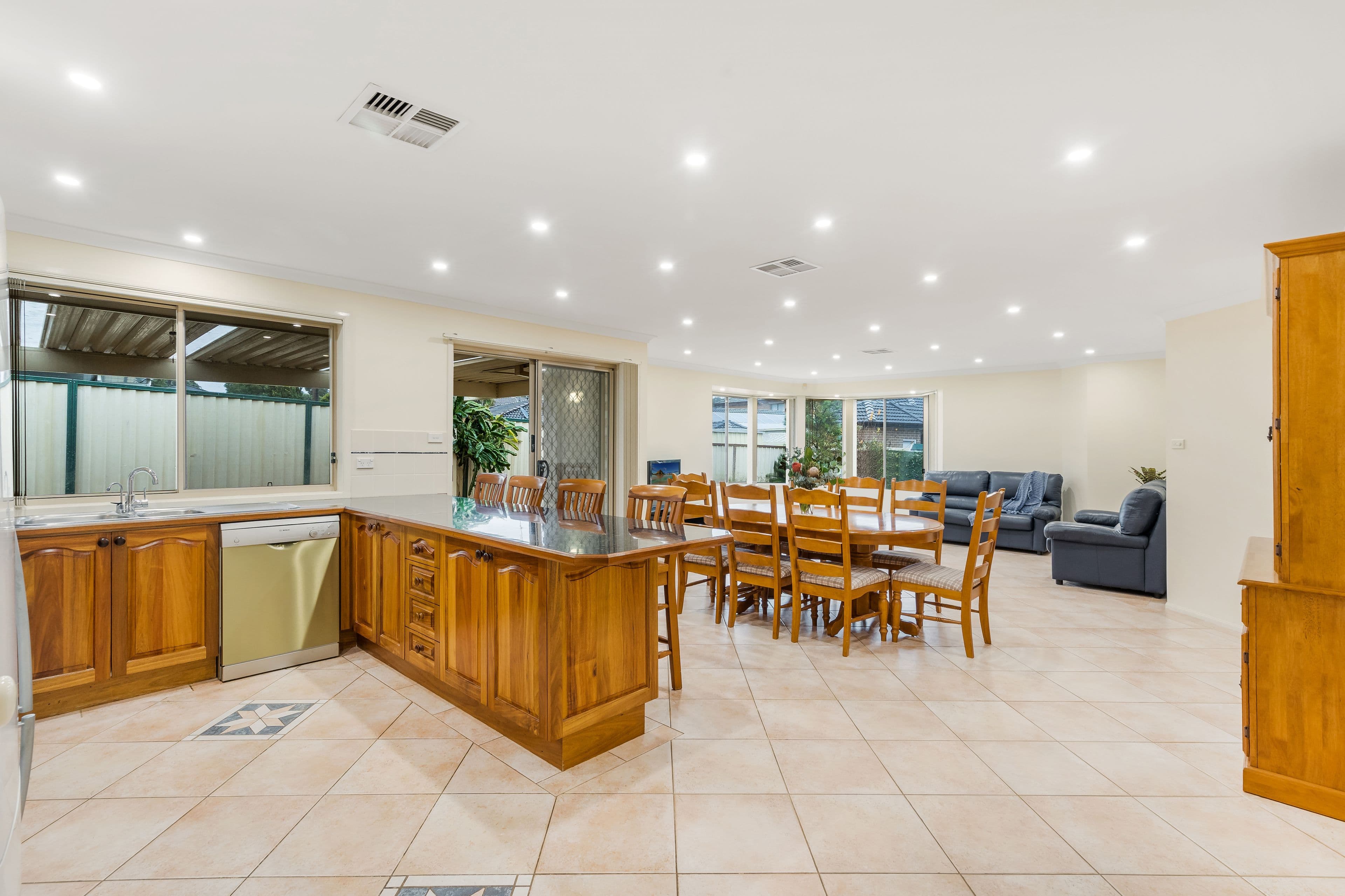 87 Greenfield Road, Prairiewood NSW 2176, Prairiewood - Thumbnail 3