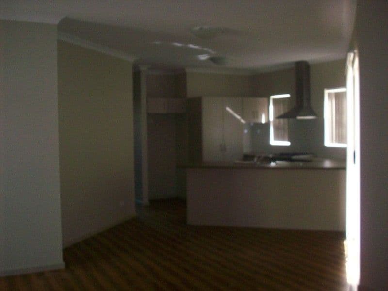 3/235 Third Street, Wonthella WA 6530, Wonthella - Thumbnail 4