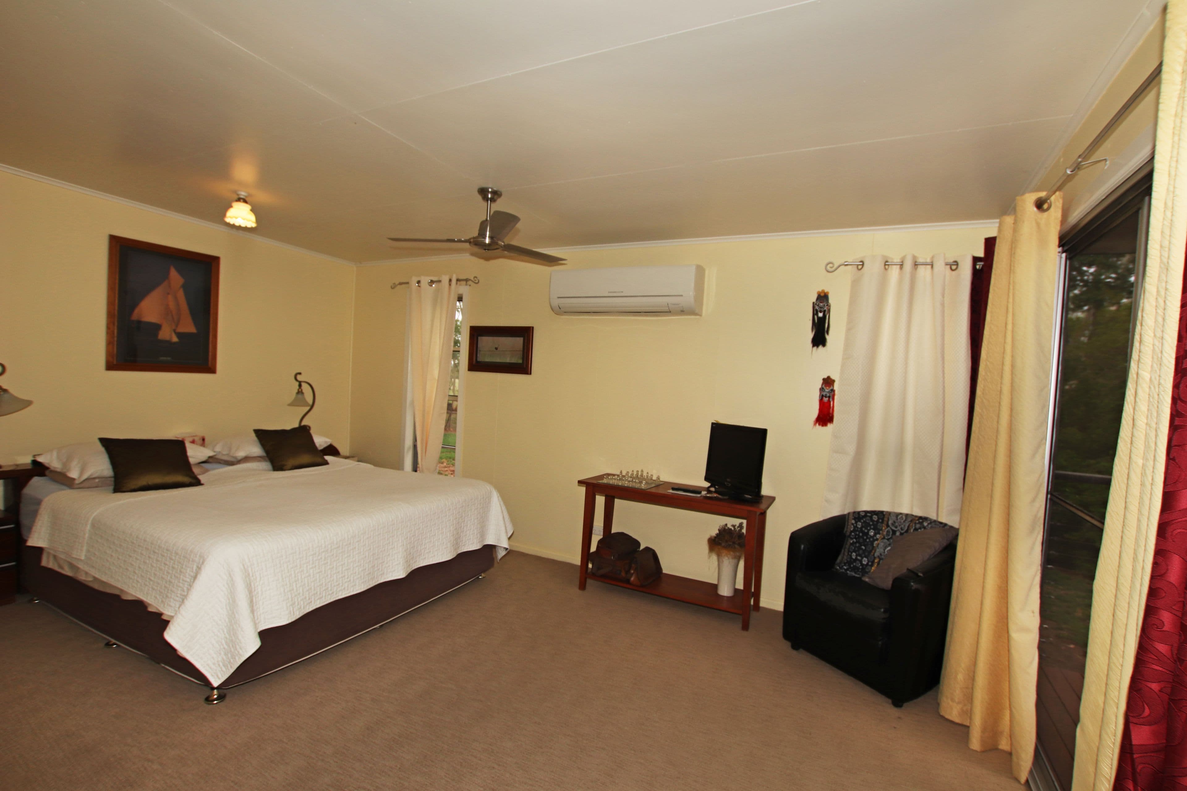 1 Parkers Lane, Thangool QLD 4716, Thangool - Thumbnail 8