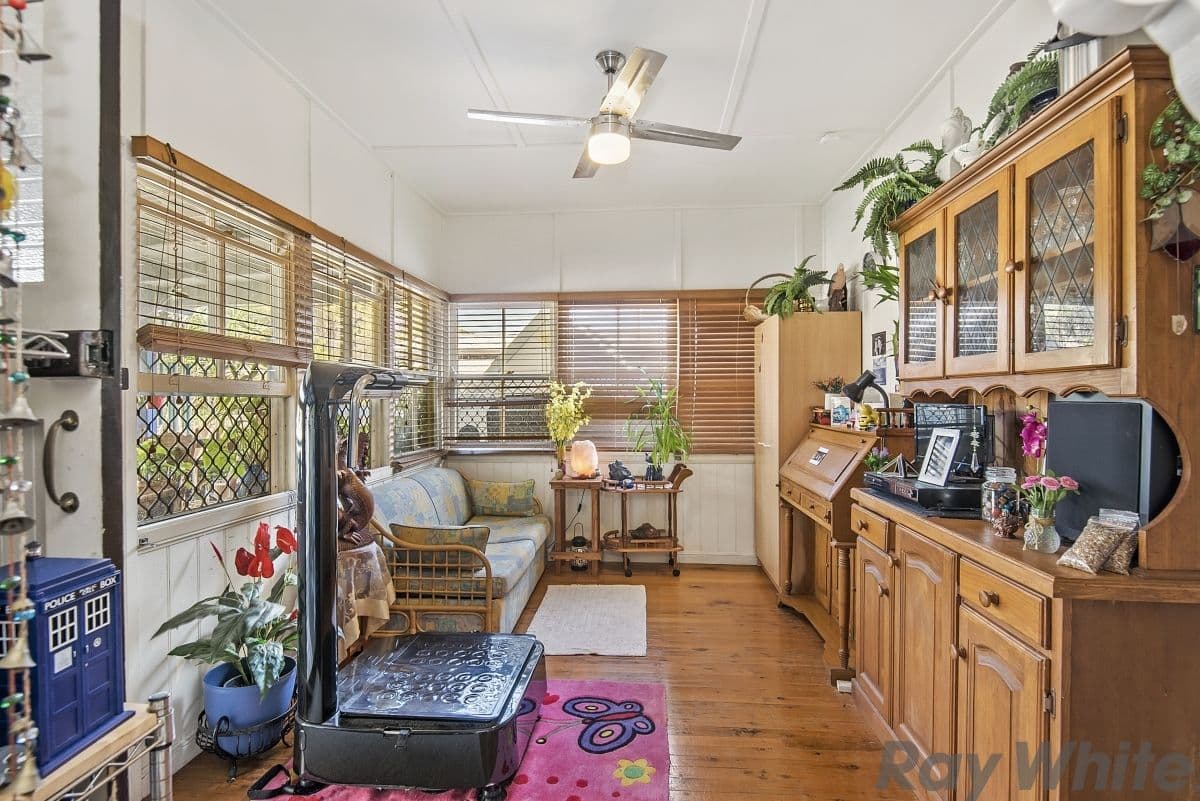 44 Holborn Street, Deception Bay QLD 4508, Deception Bay - Thumbnail 4