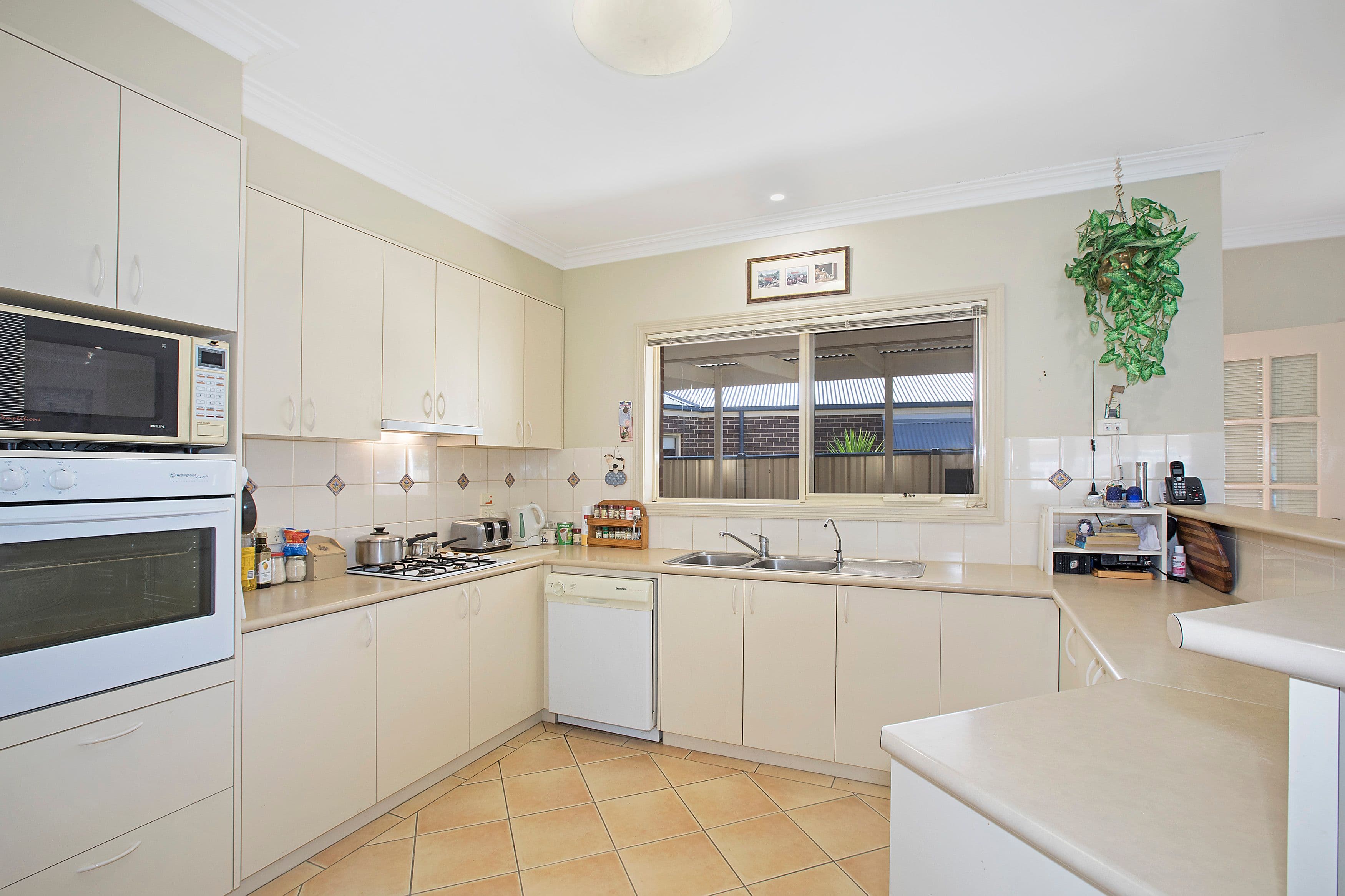 6 Cedarville Close, Highton VIC 3216, Highton - Thumbnail 6