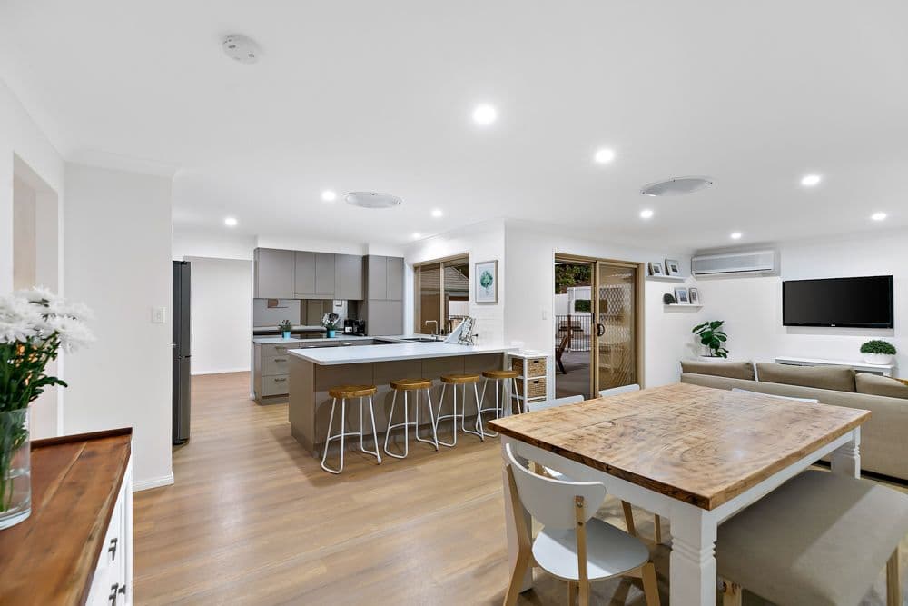 3 Carisbrooke Court, Birkdale QLD 4159, Birkdale - Thumbnail 4