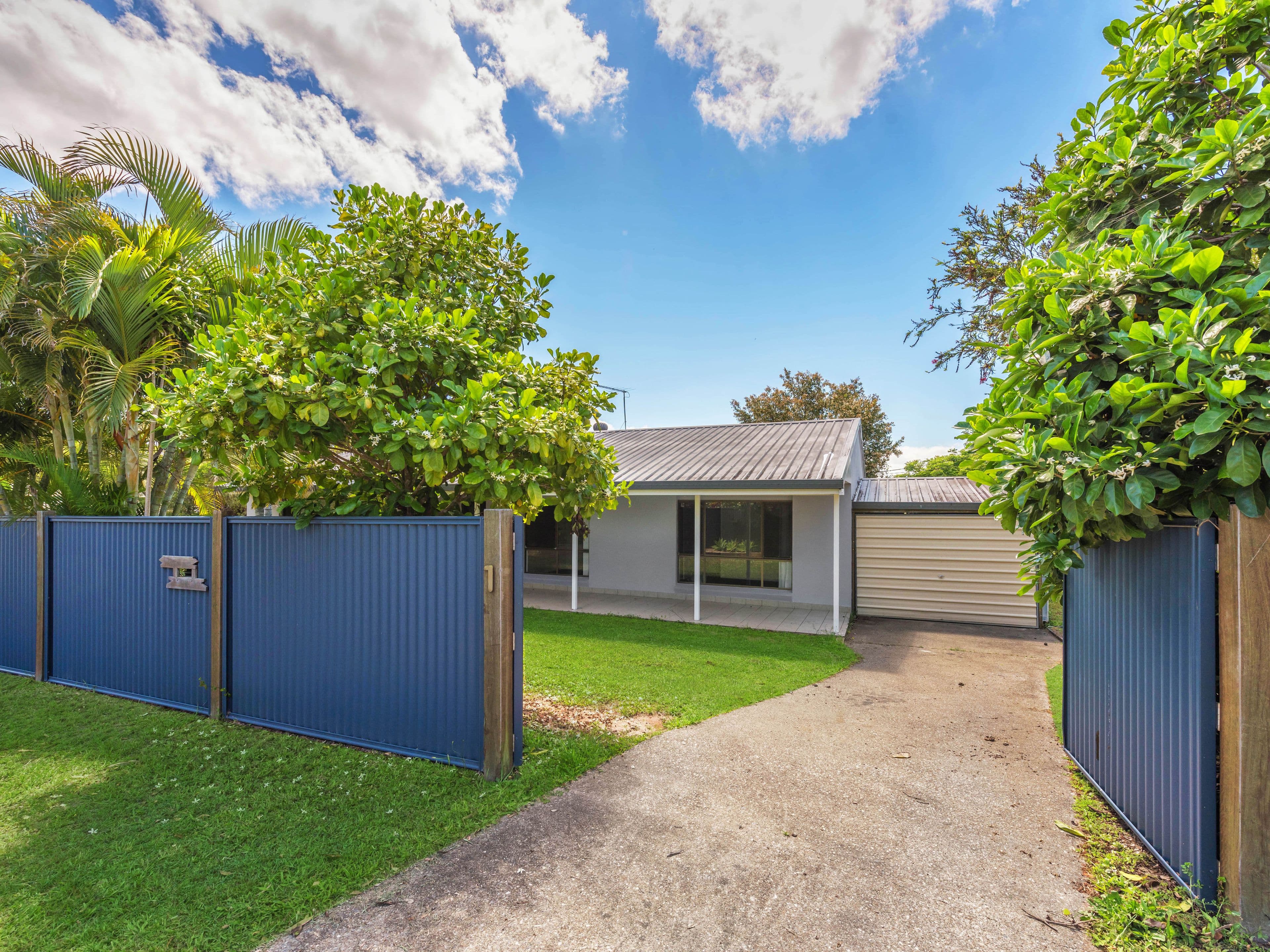 1 Shiraz Street, Thornlands QLD 4164, Thornlands - Image 1