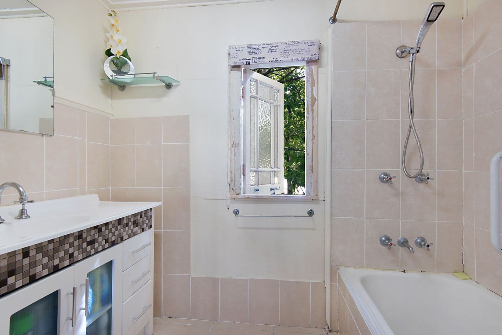 8 O'Connell Place, Red Hill QLD 4059, Red Hill - Thumbnail 5