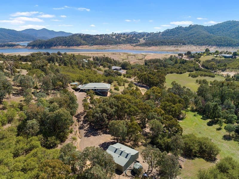 17 Howqua Point Road, Howqua Inlet VIC 3723, Howqua Inlet - Image 1