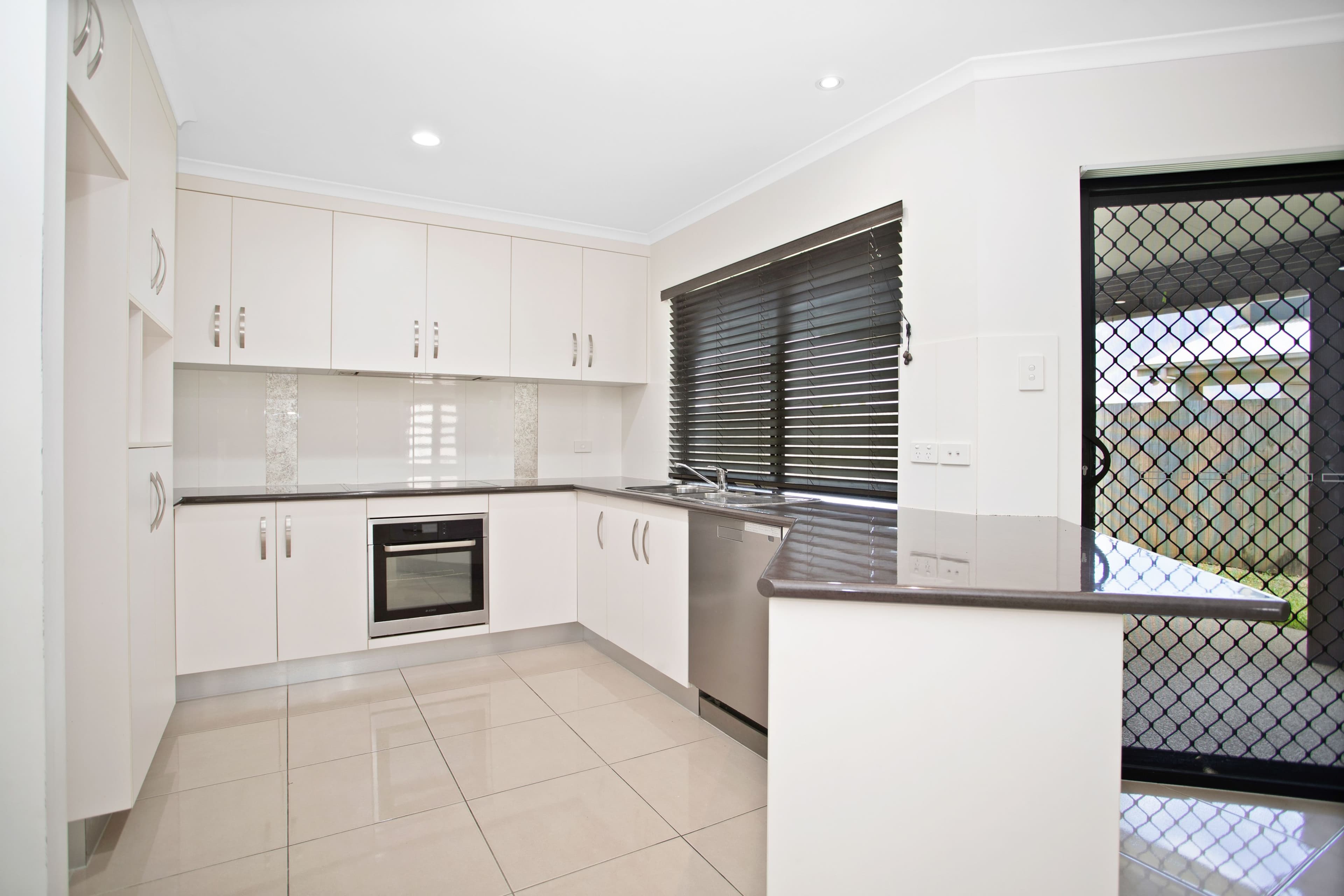 18 Salisbury Place, Ooralea QLD 4740, Ooralea - Thumbnail 4