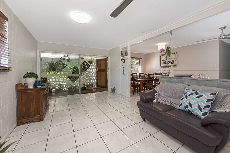 16 Laburnum Street, Cranbrook QLD 4814, Cranbrook - Thumbnail 5