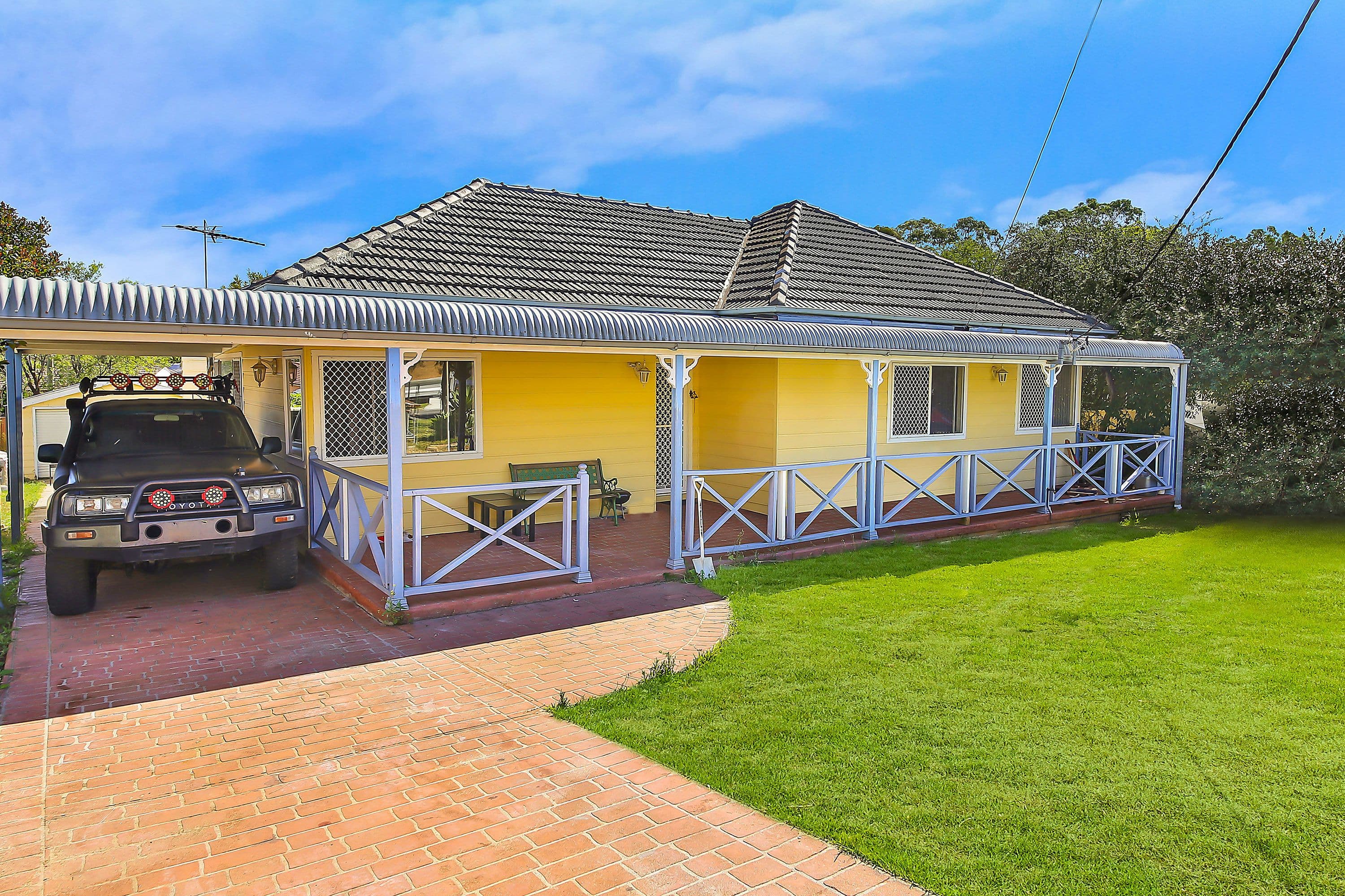 6 Neutral Avenue, Birrong - Thumbnail 2