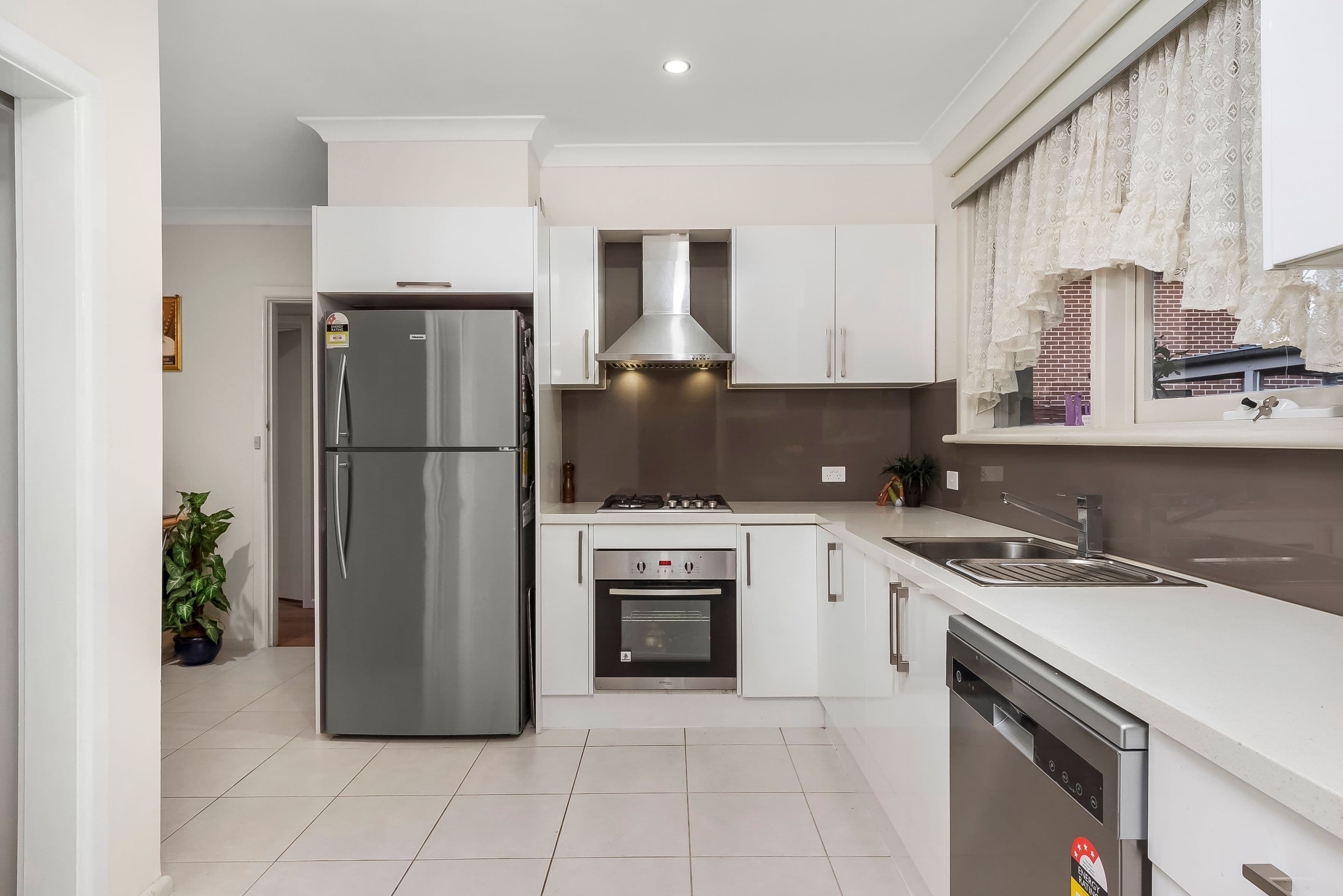 14 Delmore Crescent, Glen Waverley VIC 3150, Glen Waverley - Thumbnail 4