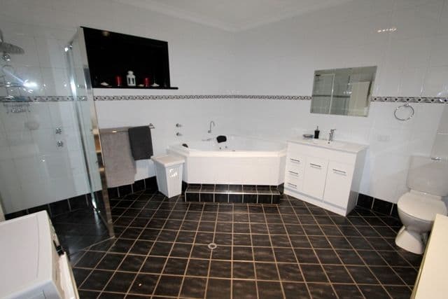 18 Lincoln Highway, Cowell SA 5602, Cowell - Thumbnail 8
