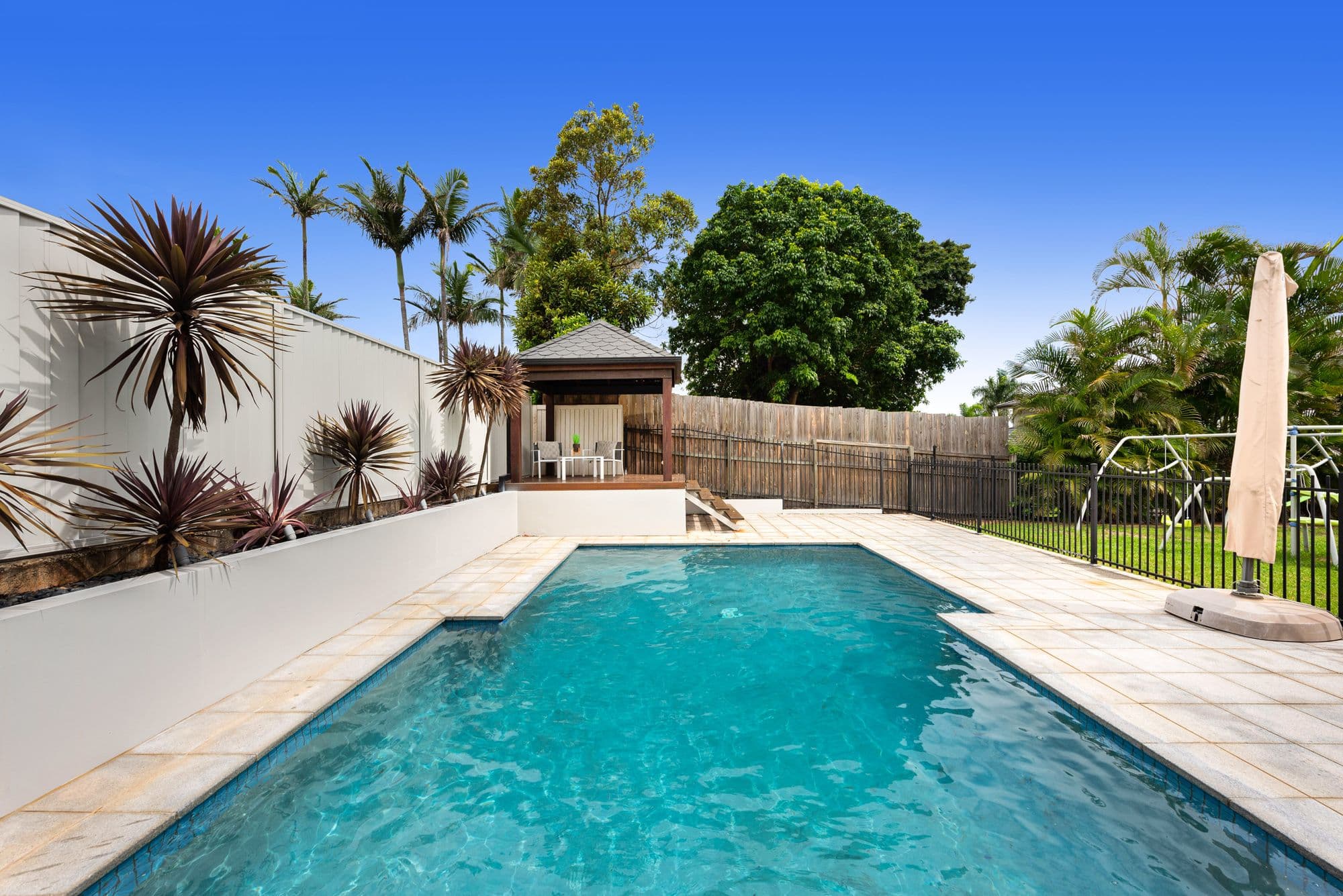 39 Sunset Place, Carindale QLD 4152, Carindale - Thumbnail 3