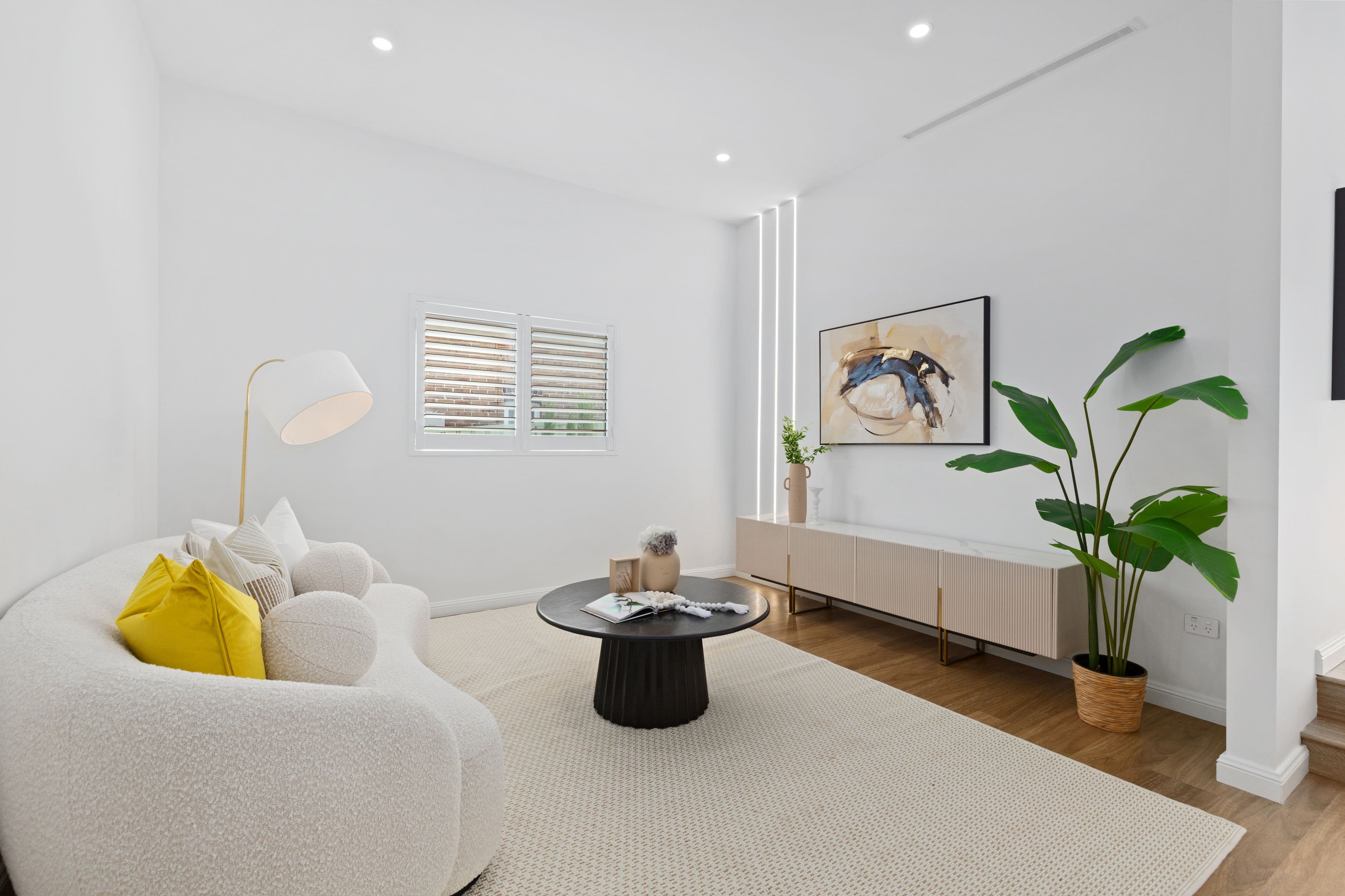 8 Denman Street, Hurstville NSW 2220, Hurstville - Thumbnail 2