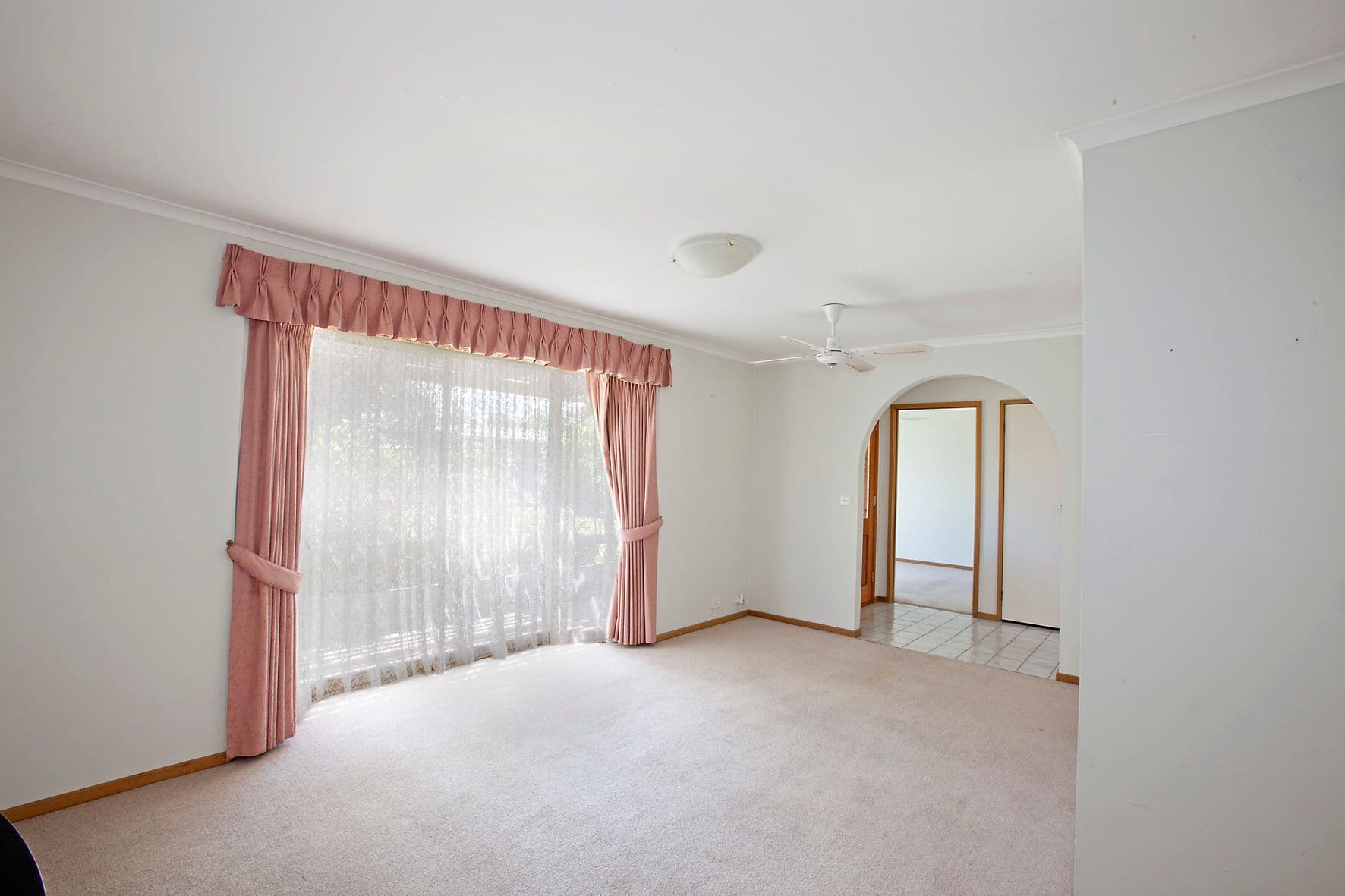 27 Mulholland Crescent, Grovedale VIC 3216, Grovedale - Thumbnail 4