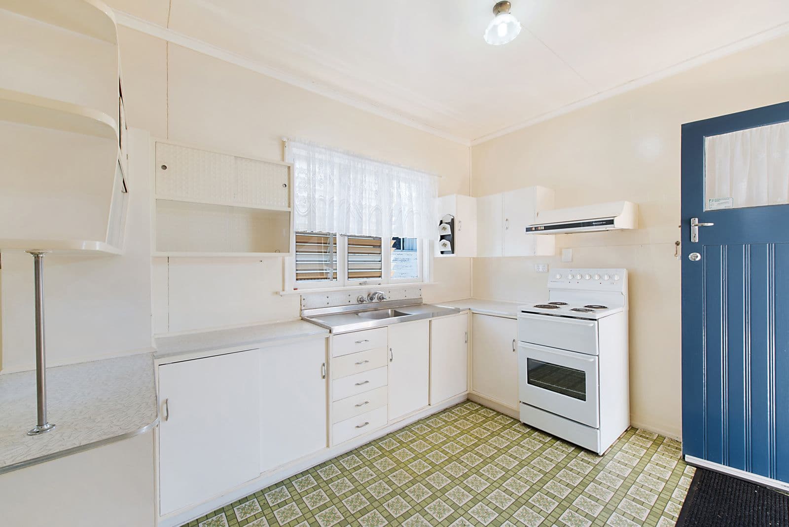 70 Lindwall Street, Upper Mount Gravatt QLD 4122, Upper Mount Gravatt - Thumbnail 4
