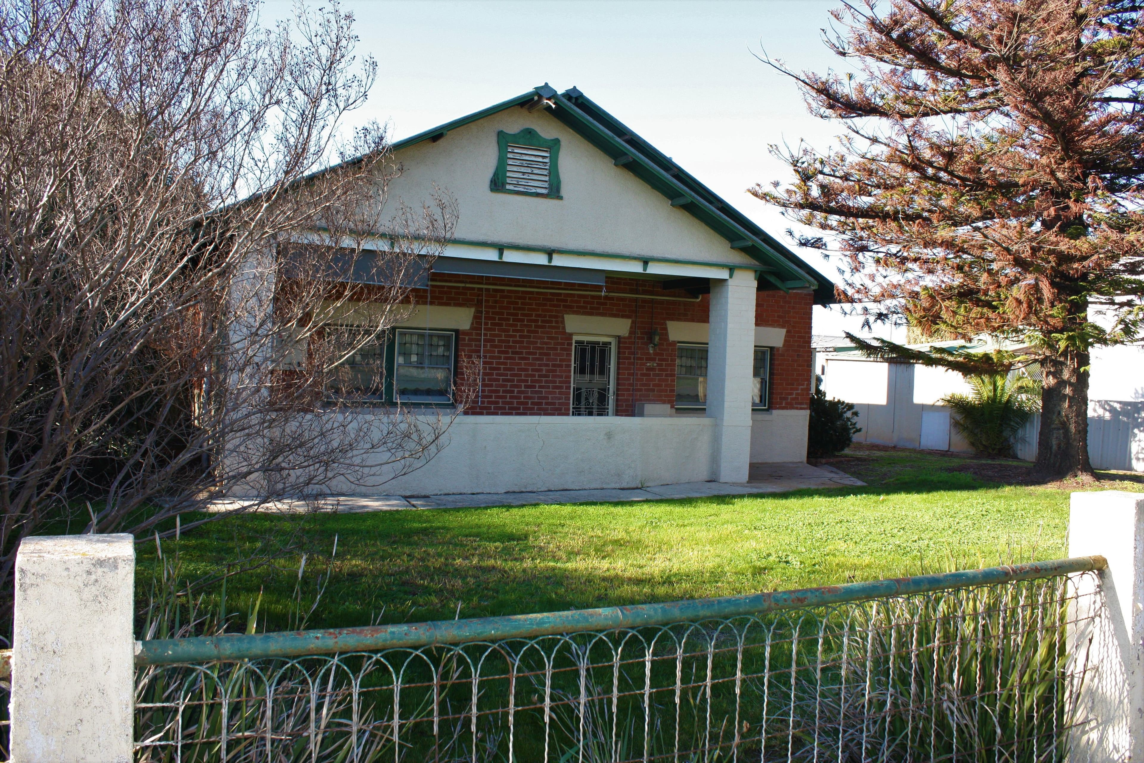 36 Bow Street, Corowa - Image 1