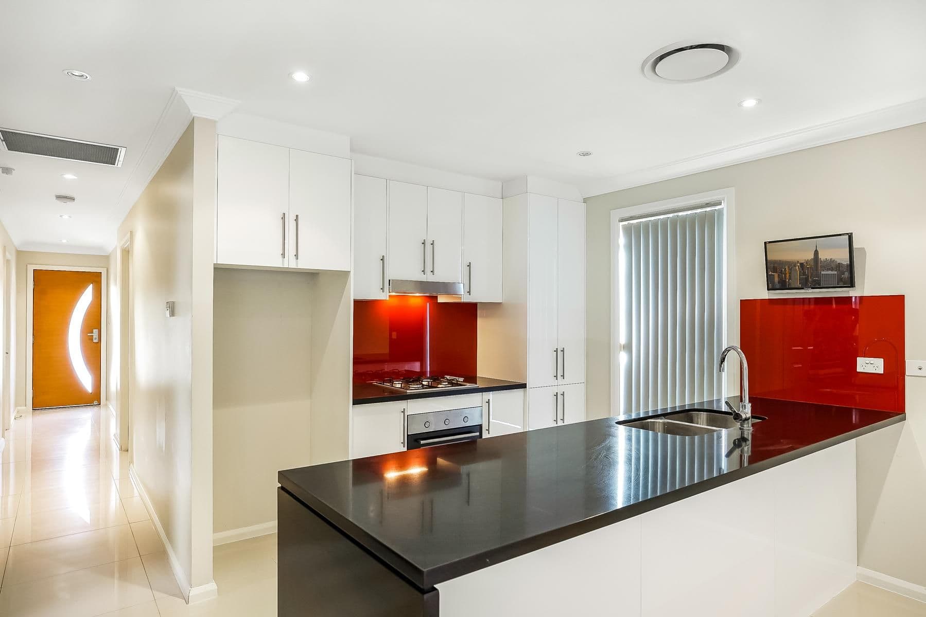 102 Lakeview Drive, Cranebrook NSW 2749, Cranebrook - Thumbnail 2