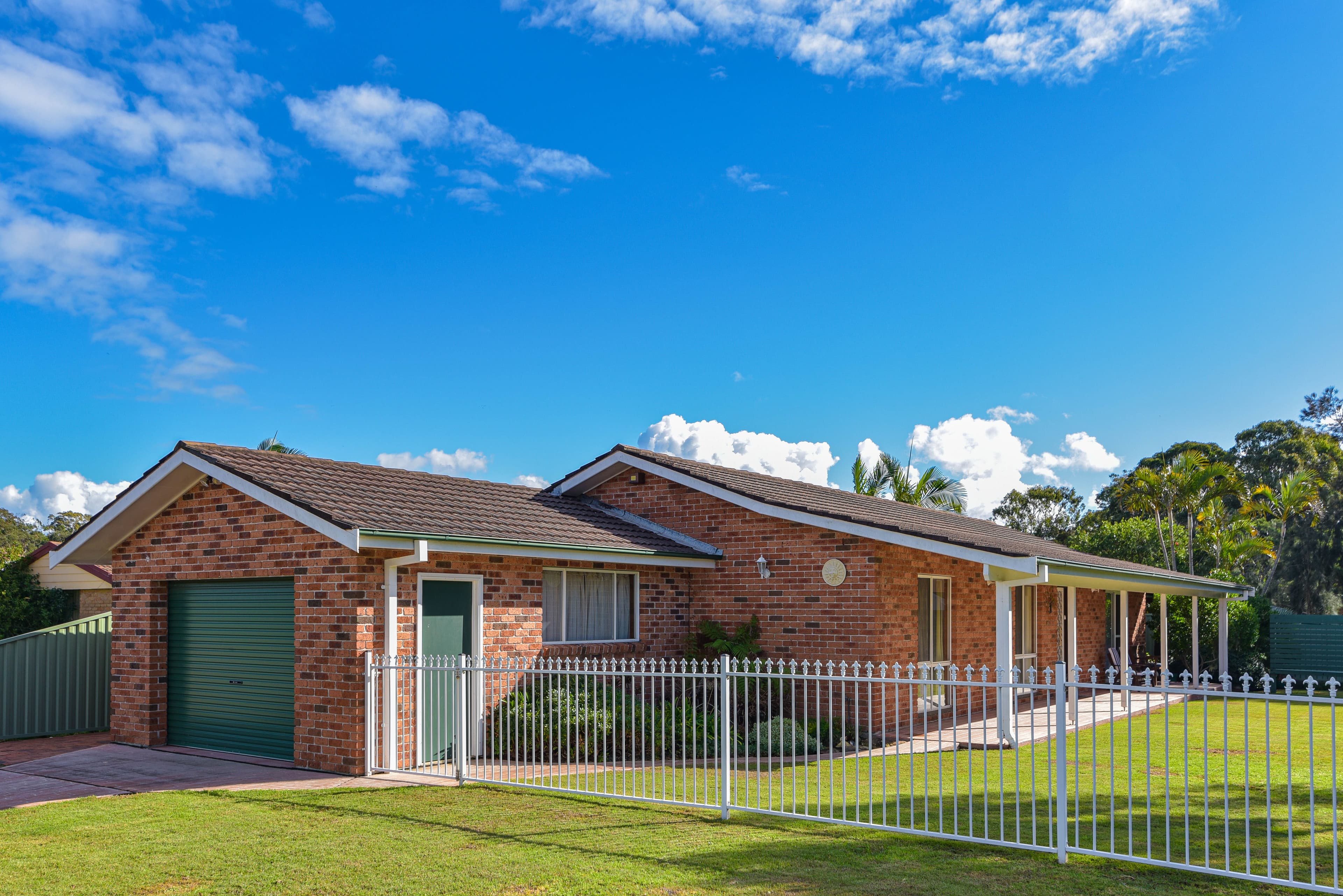 22 Murrumbidgee Crescent, Bateau Bay - Thumbnail 3