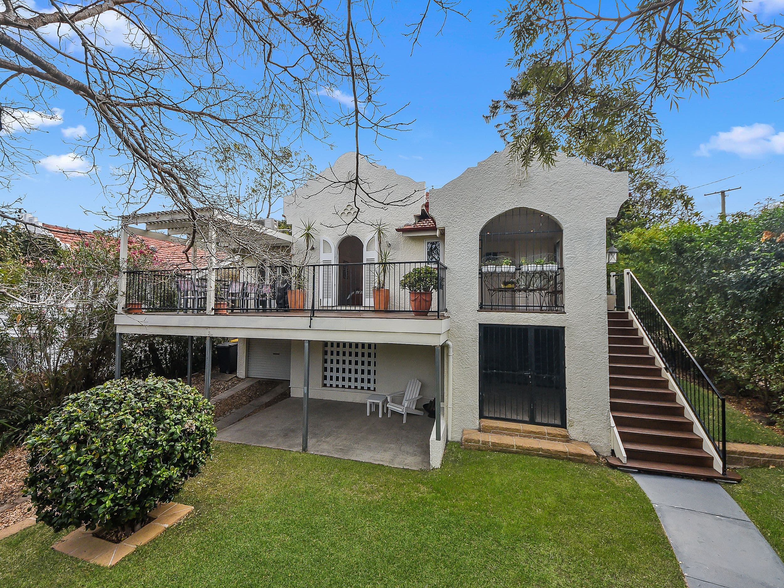 10 Lanham Crescent, Newmarket QLD 4051, Newmarket - Thumbnail 2