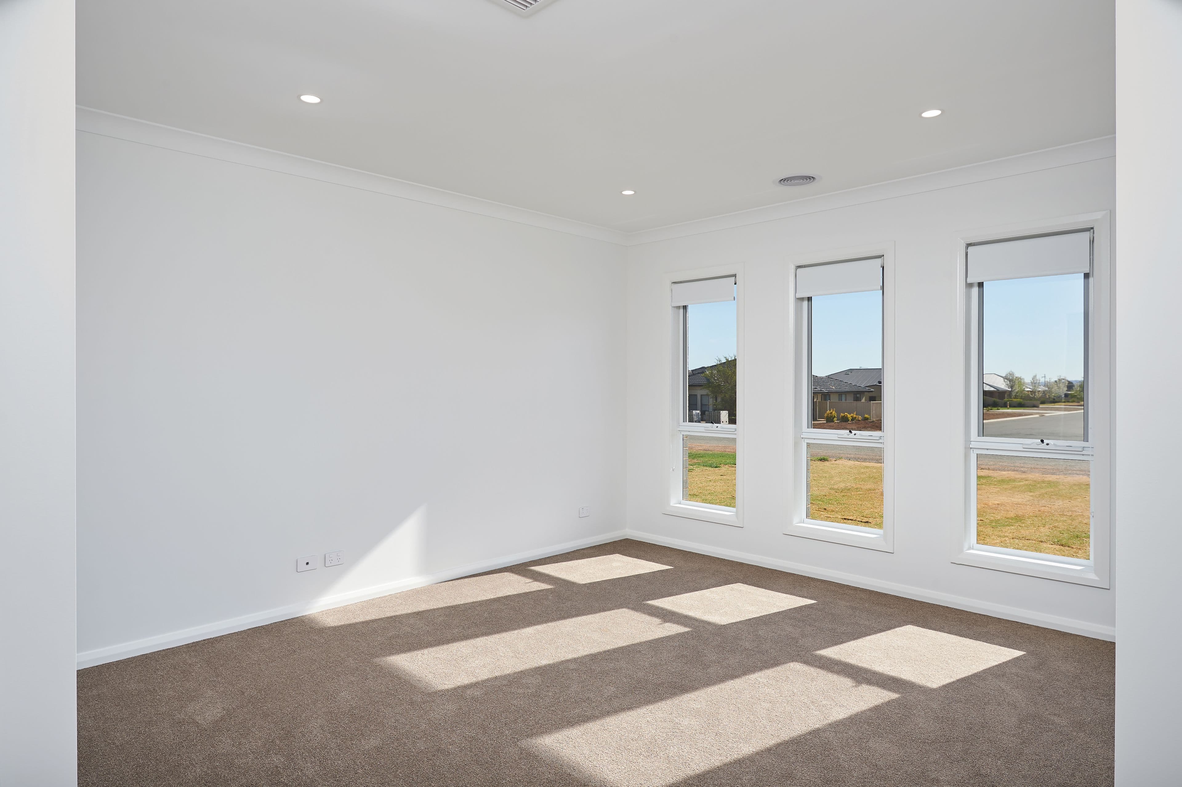 30 Lewis Street, Coolamon - Thumbnail 2