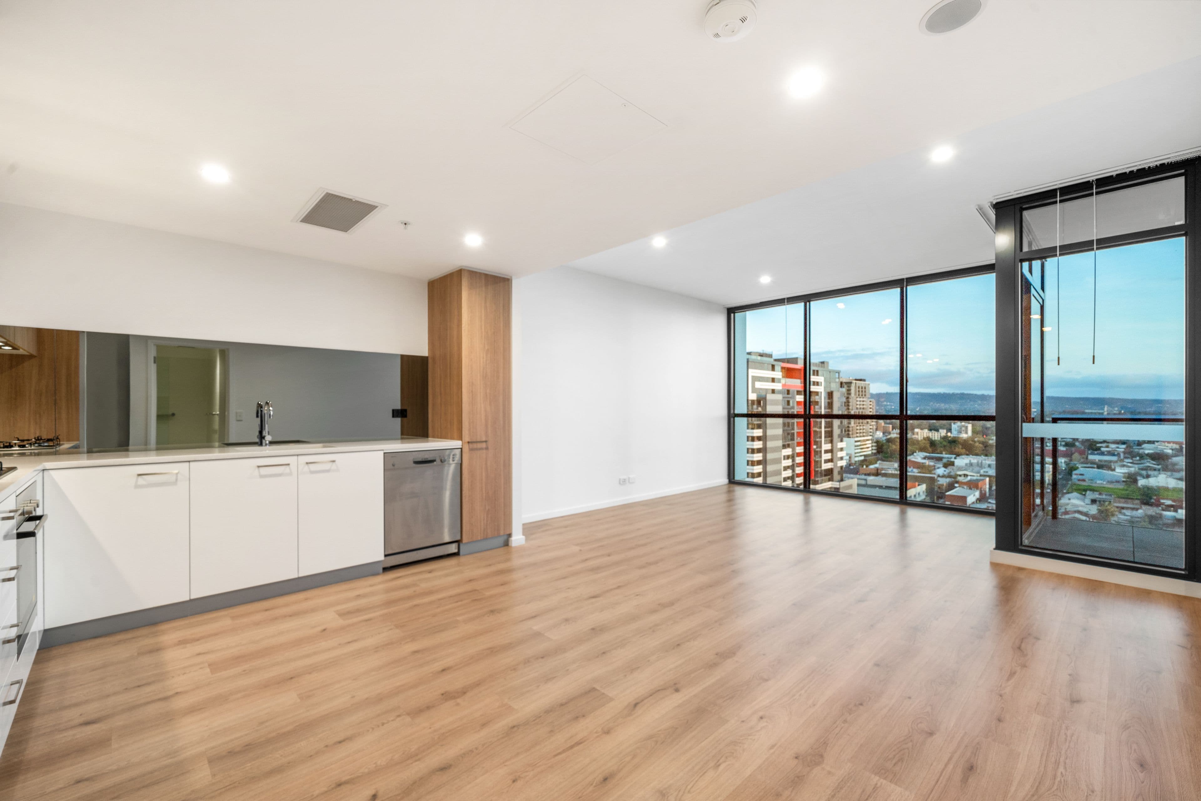 S1803/180 Franklin Street, Adelaide SA 5000, Adelaide - Image 1