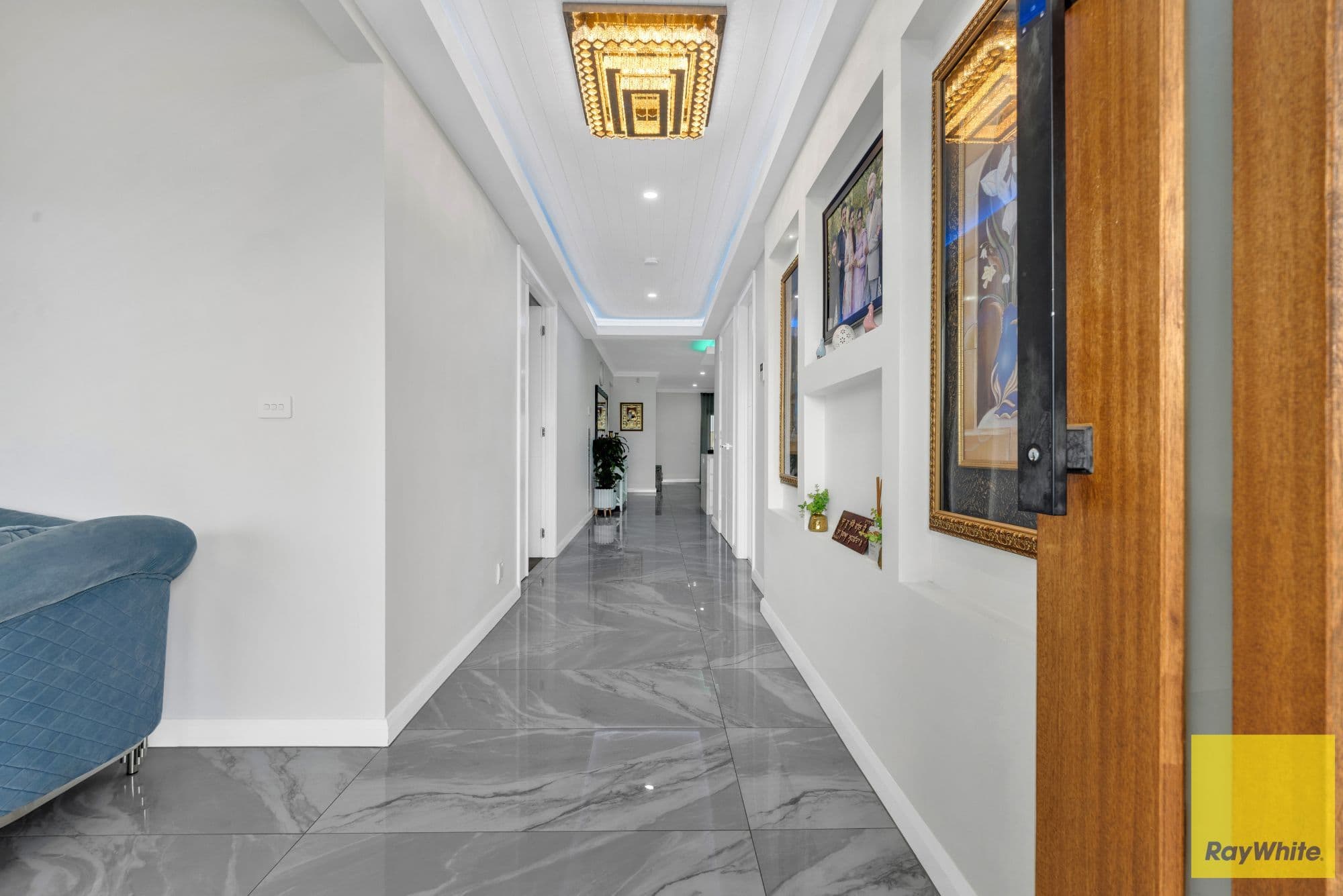 11 Houdini Drive, Tarneit VIC 3029, Tarneit - Thumbnail 2