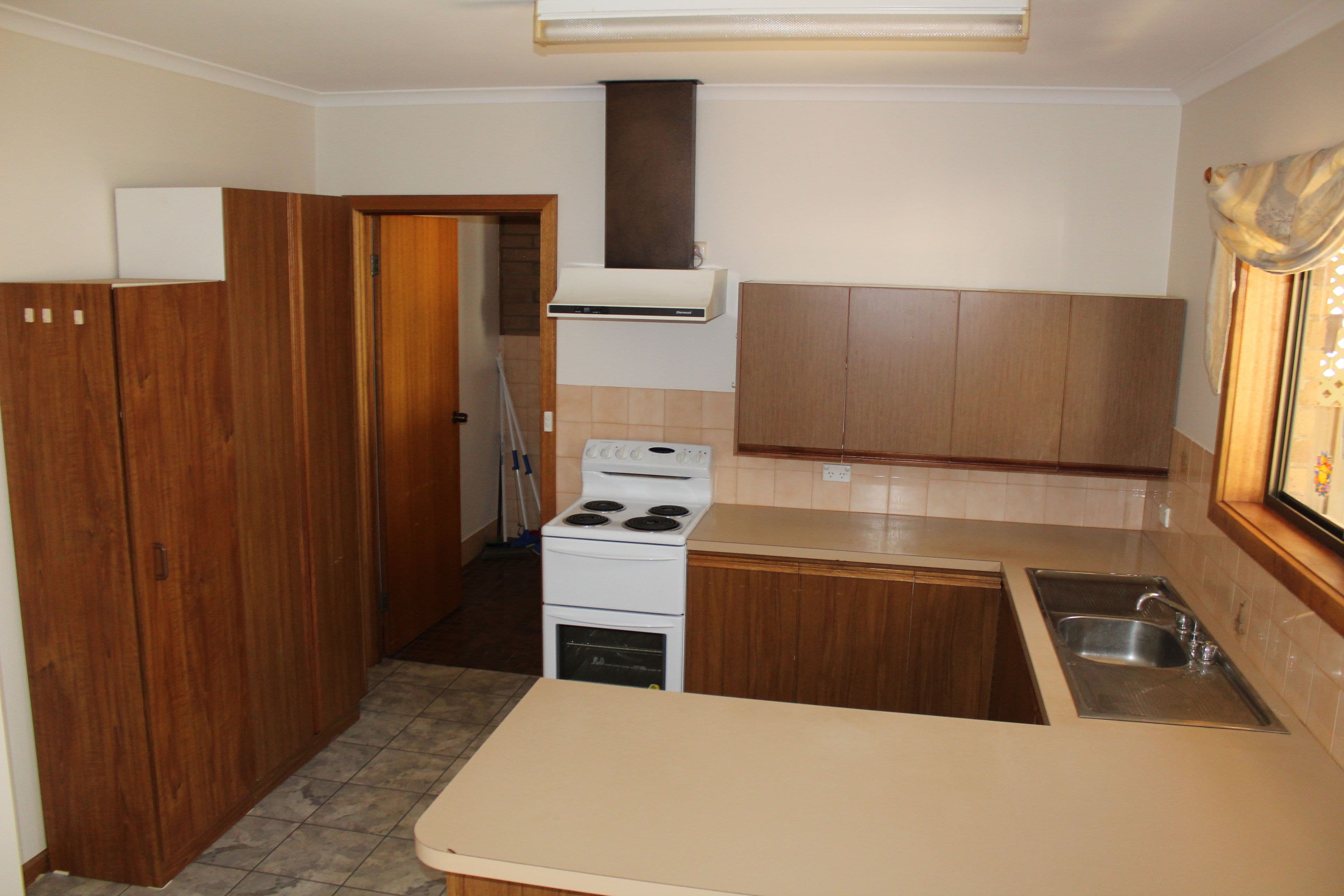 10-12 Phyllis Street, Tumby Bay SA 5605, Tumby Bay - Image 1
