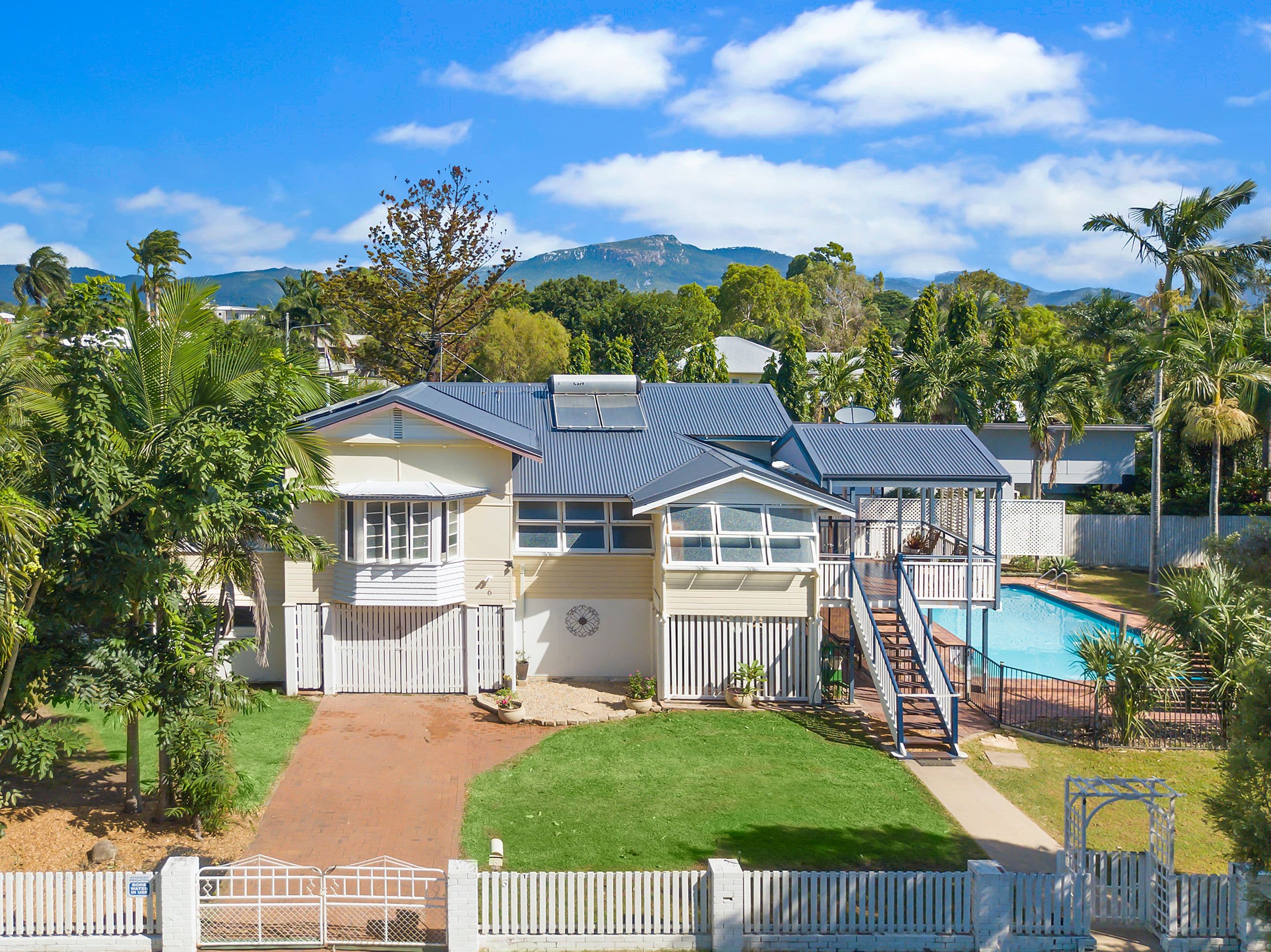 6 Purves Street, Hyde Park QLD 4812, Hyde Park - Image 1