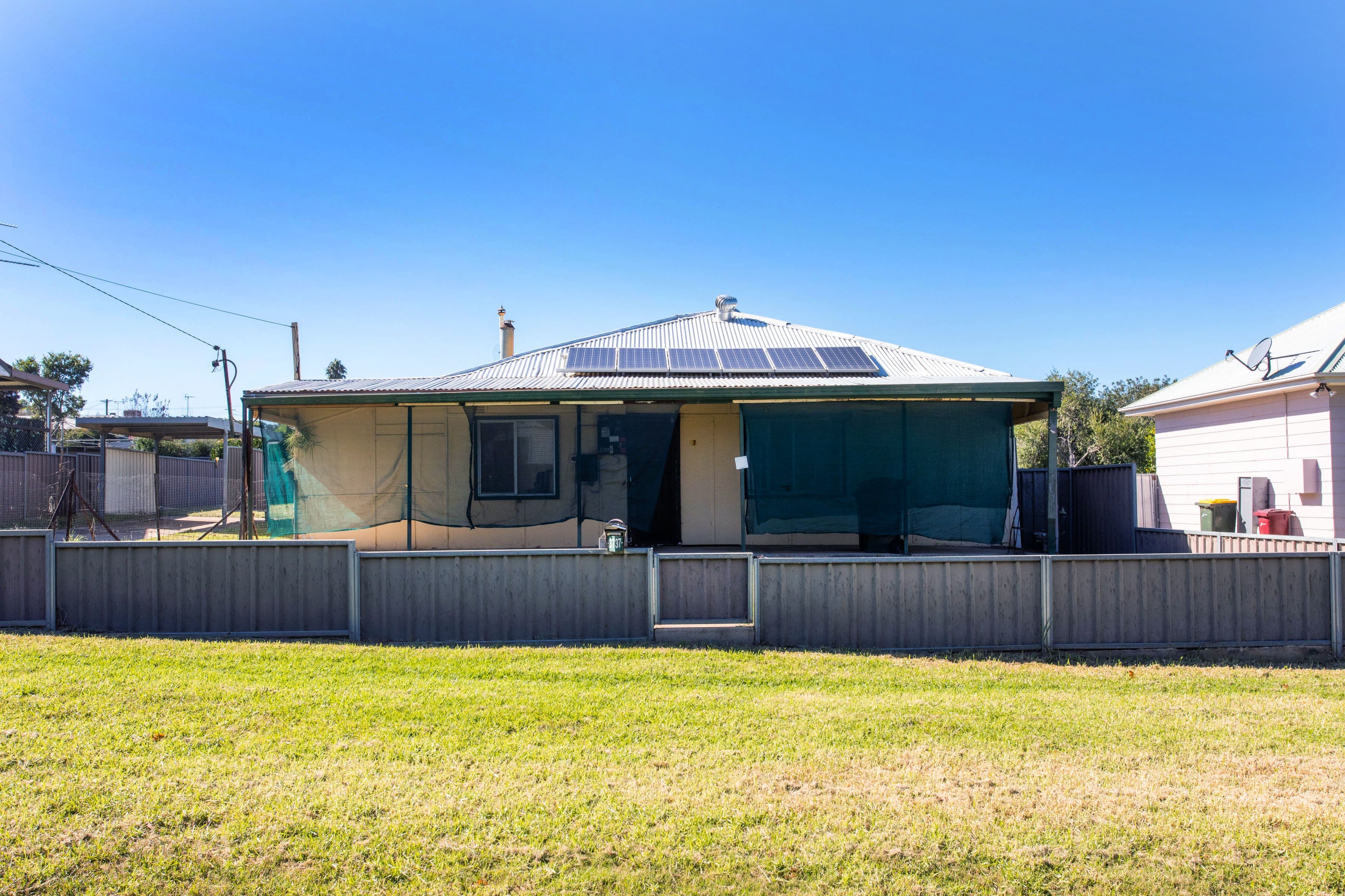37 Victor Street, Cowra NSW 2794, Cowra - Thumbnail 2