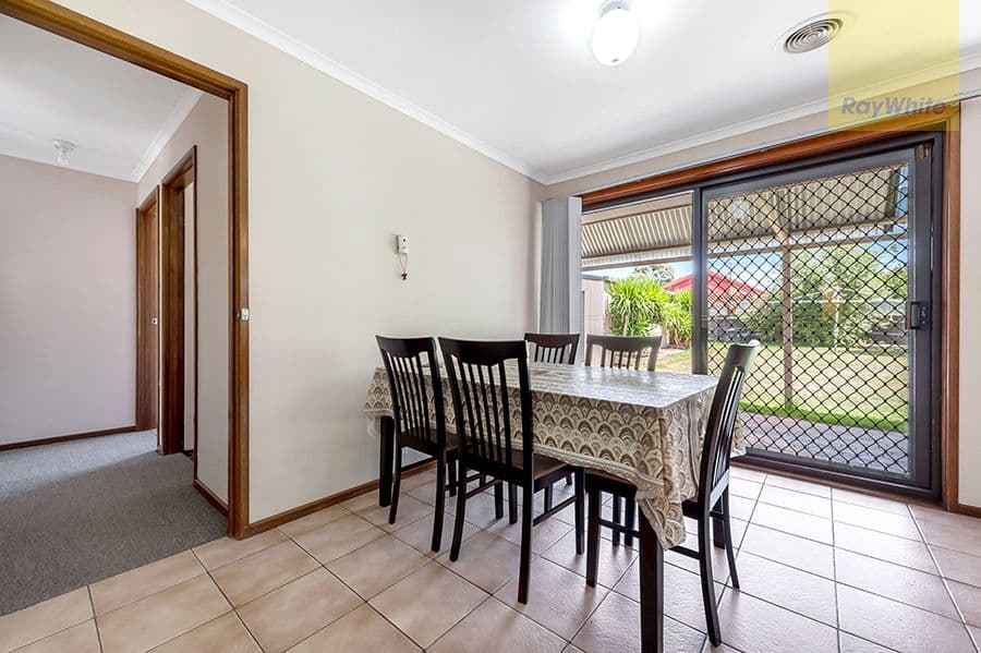 4 Balcombe Court, Craigieburn VIC 3064, Craigieburn - Thumbnail 6