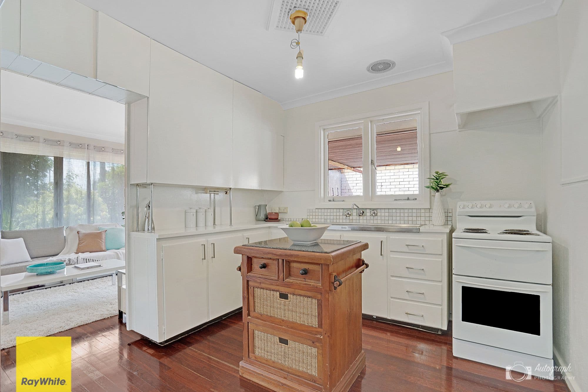34 Burnham Way, Girrawheen WA 6064, Girrawheen - Thumbnail 7