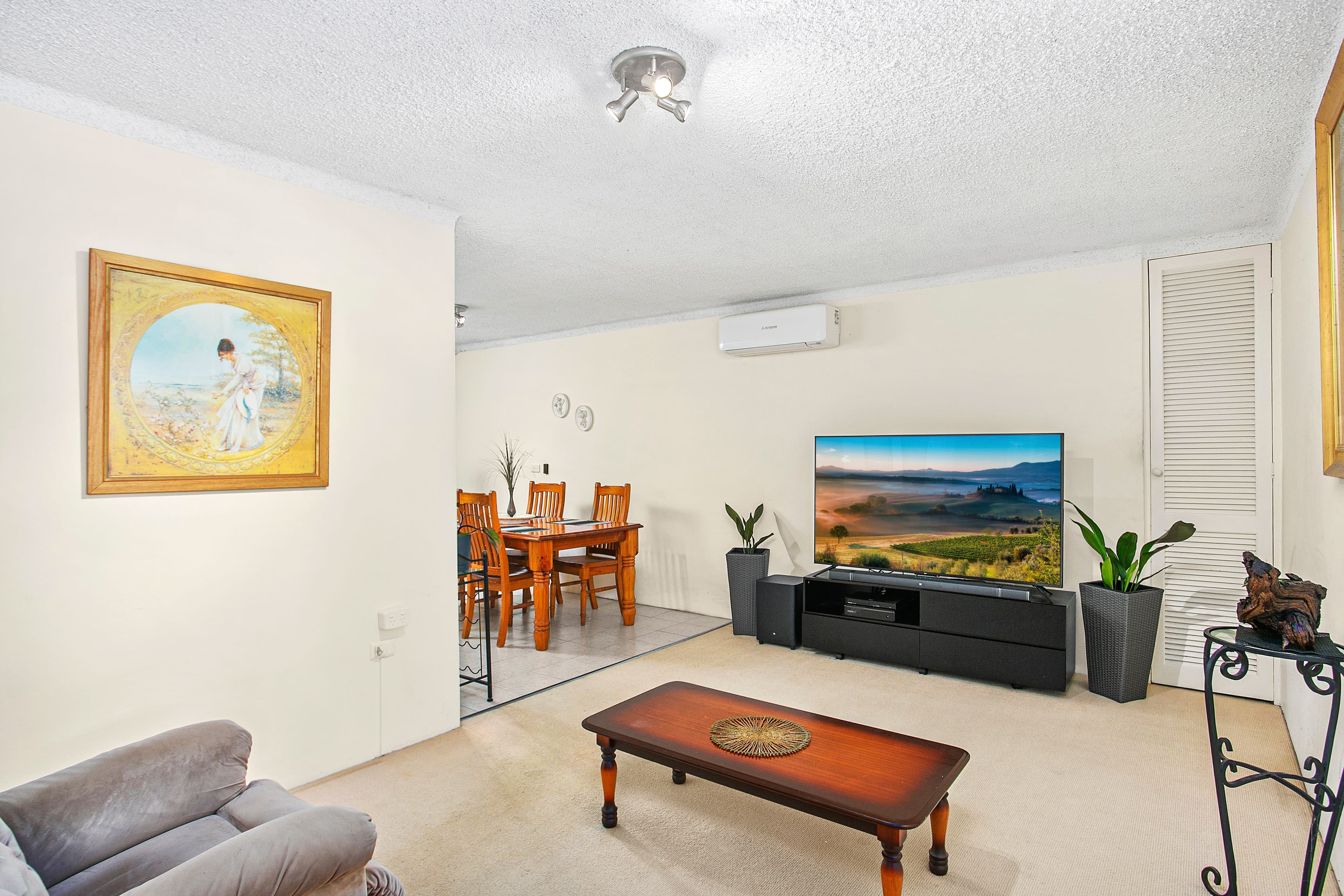 17 Henley Road, Thirroul NSW 2515, Thirroul - Image 1