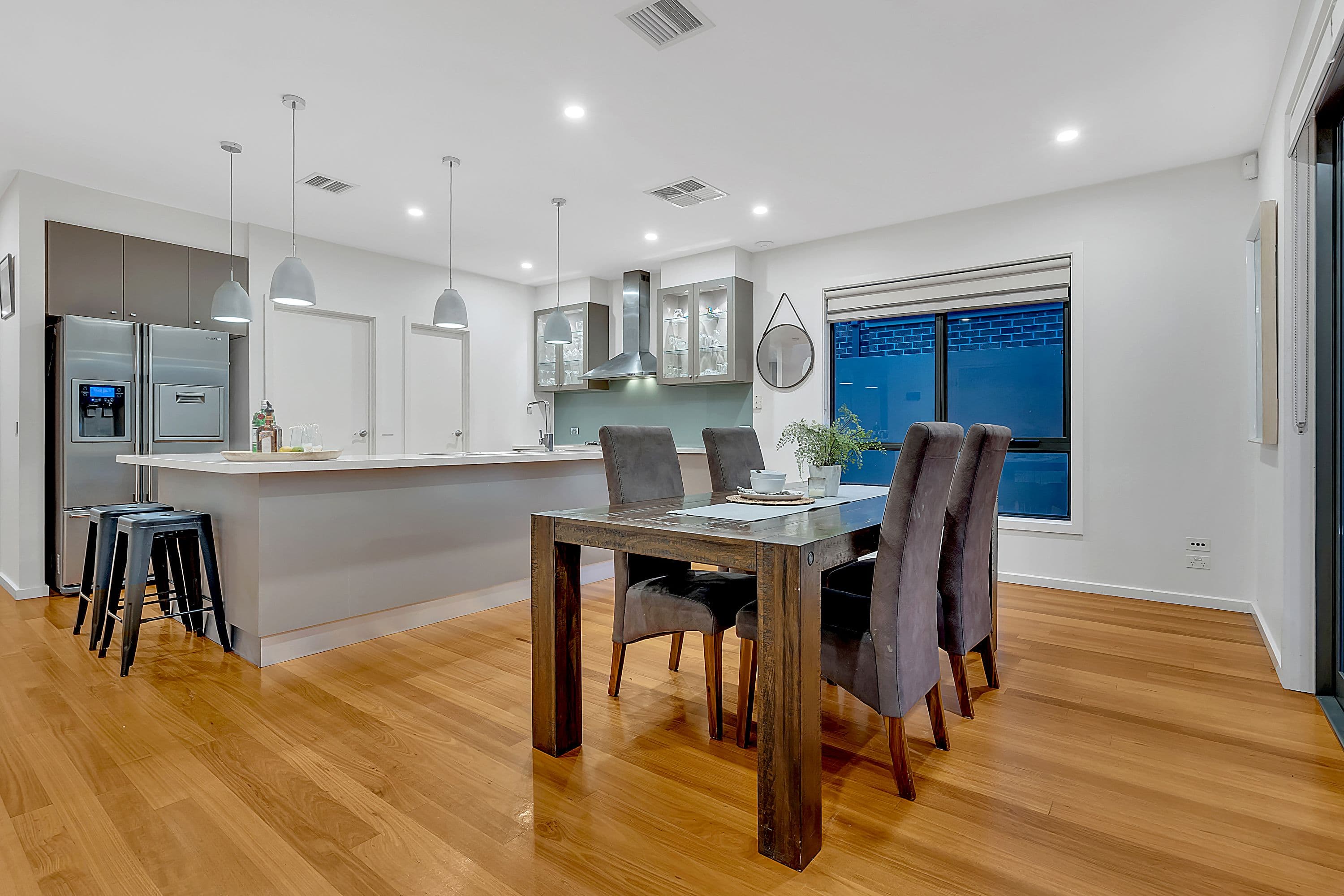 10 Dalwhinnie Crescent, Craigieburn VIC 3064, Craigieburn - Thumbnail 6