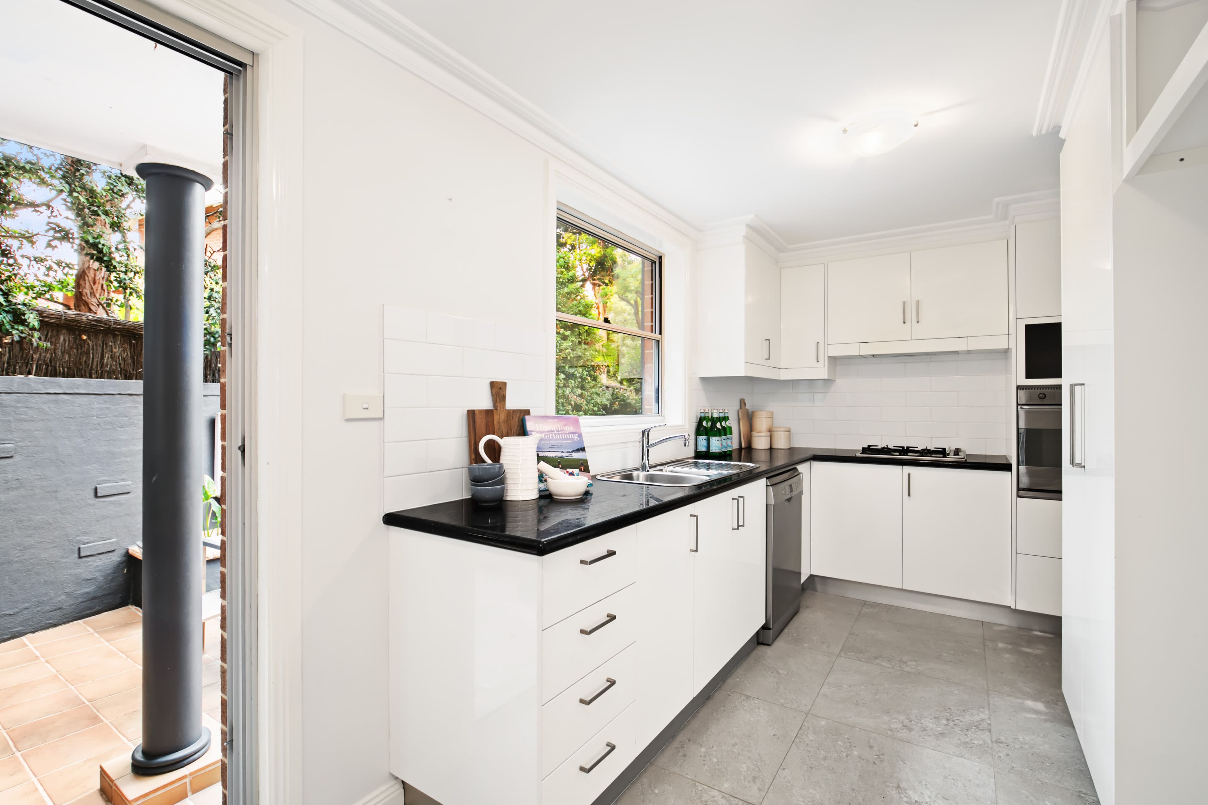 8 Shinfield Avenue, St Ives NSW 2075, St Ives - Thumbnail 6
