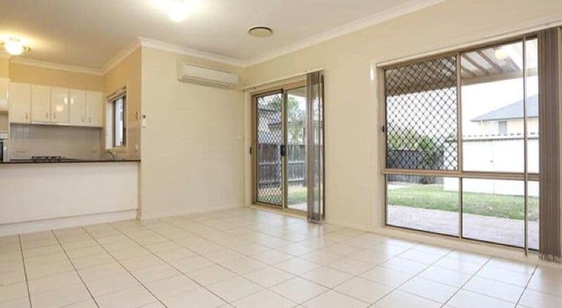 52 Roth Street, Casula NSW 2170, Casula - Thumbnail 4