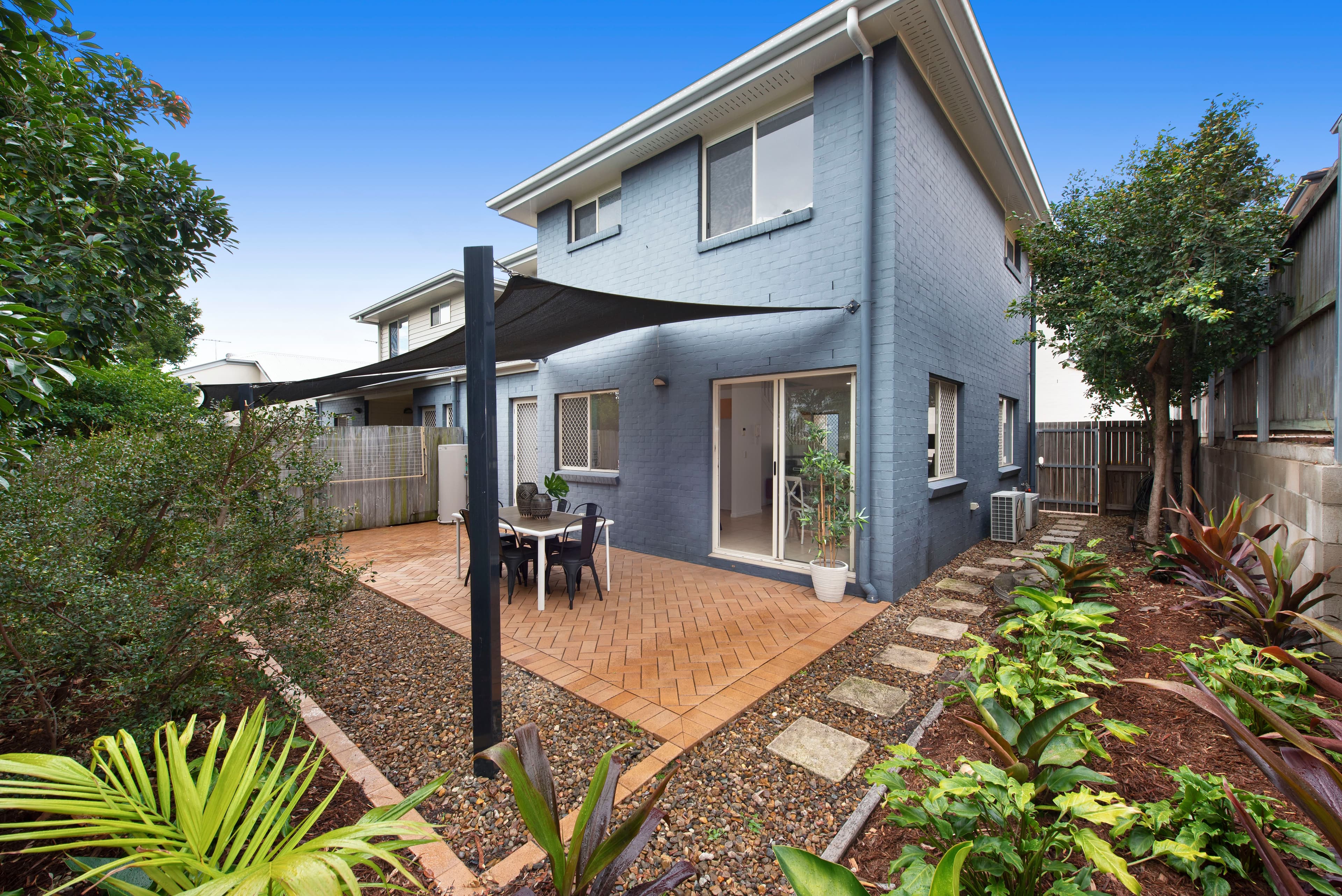38 Pembroke Street, Carina QLD 4152, Carina - Thumbnail 2