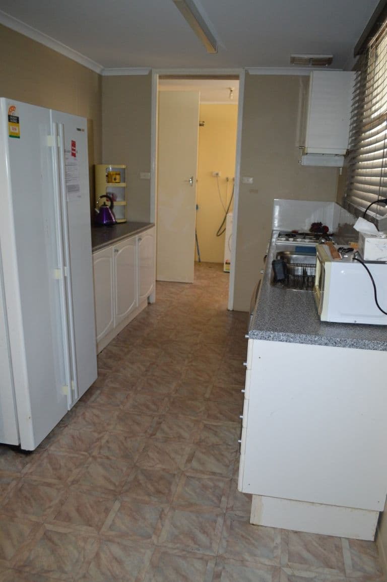 37 Sturt Pea Crescent, Kambalda West WA 6442, Kambalda West - Thumbnail 4