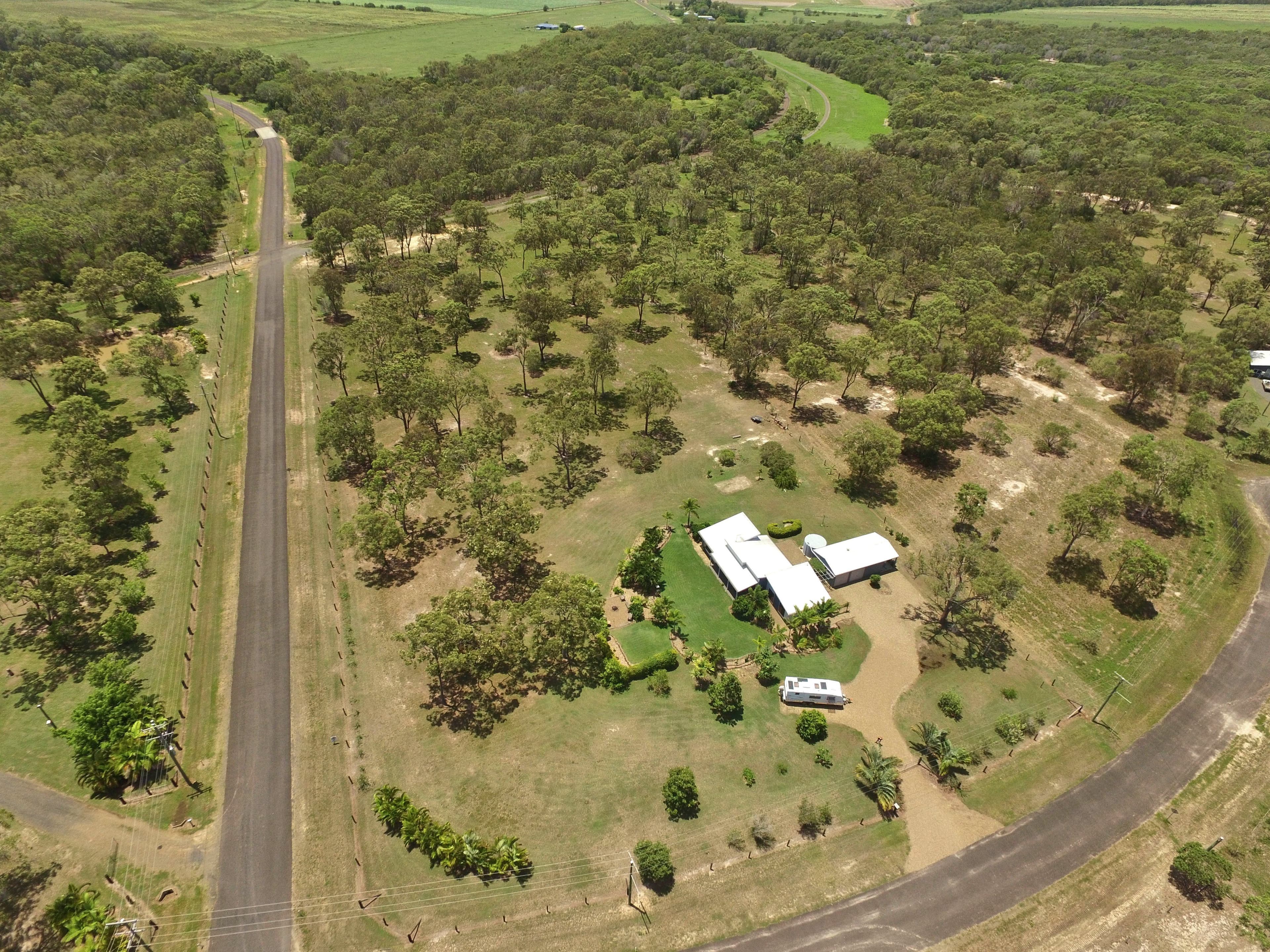 7 Sea Eagle Close, Moore Park Beach QLD 4670, Moore Park Beach - Thumbnail 2