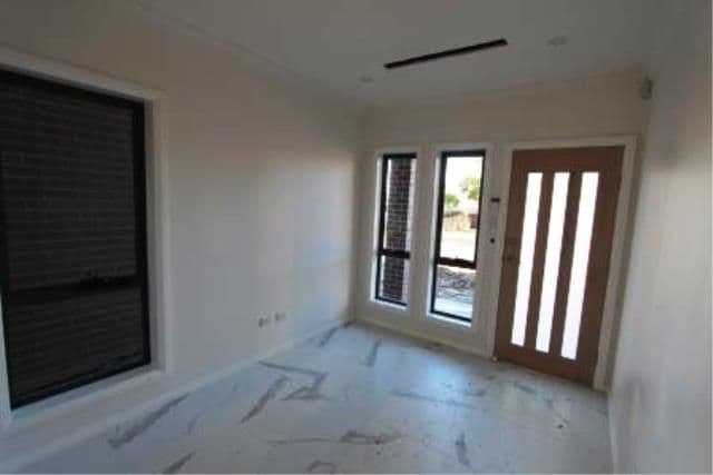 31 Margaret Street, Fairfield NSW 2165, Fairfield - Thumbnail 2