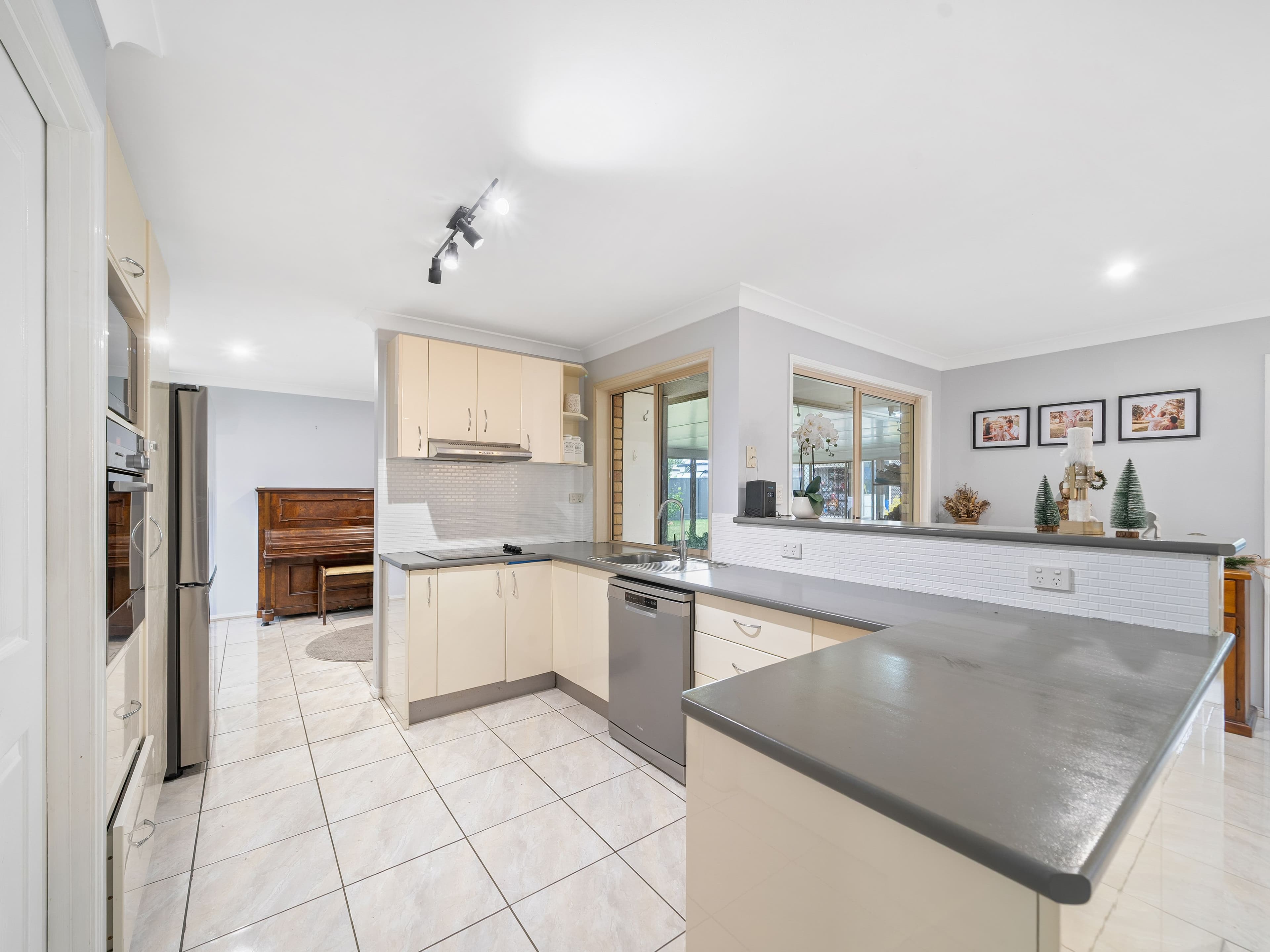 106 Bellini Road, Burpengary QLD 4505, Burpengary - Thumbnail 7