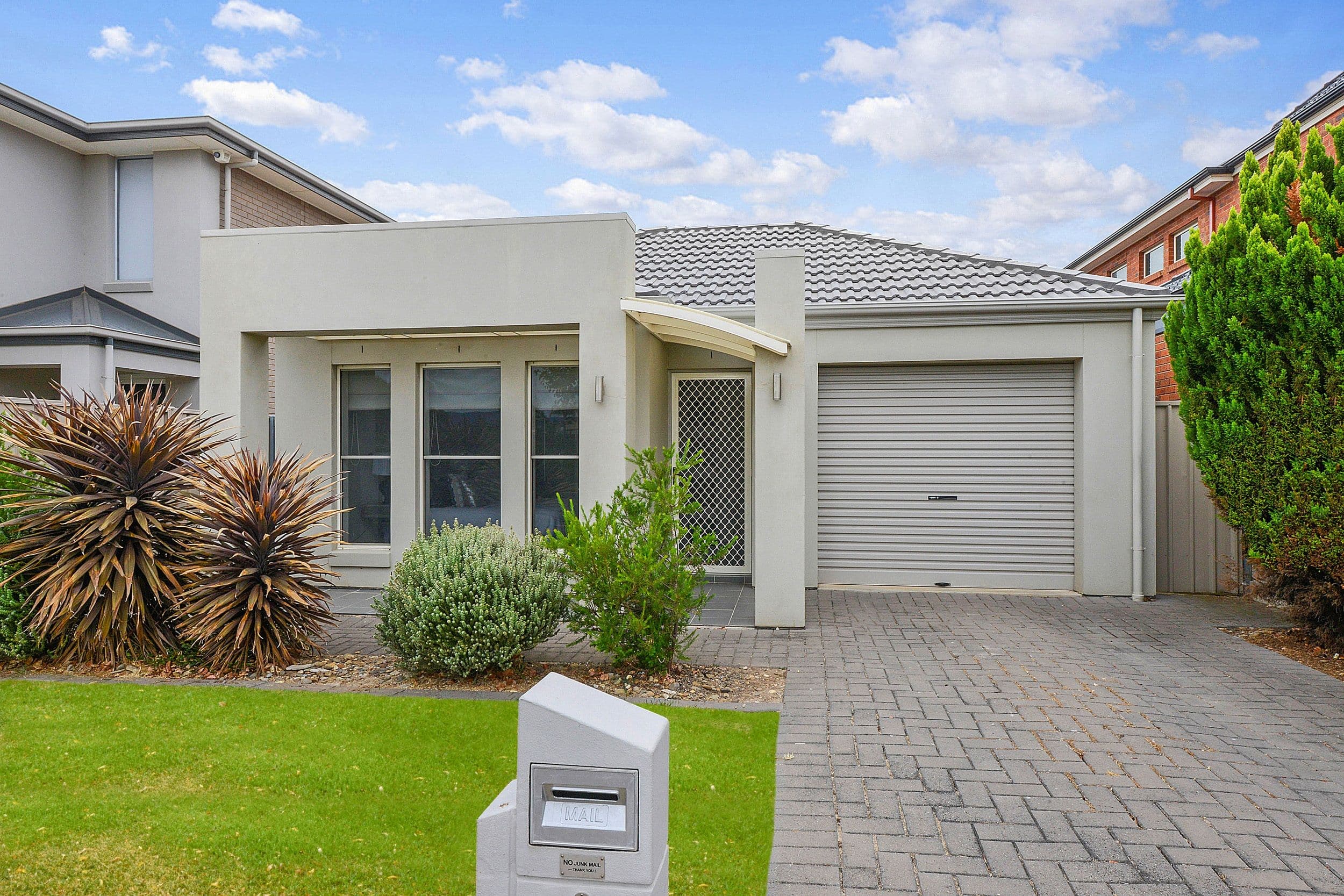 9 Dumfries Avenue, Northfield SA 5085, Northfield - Image 1